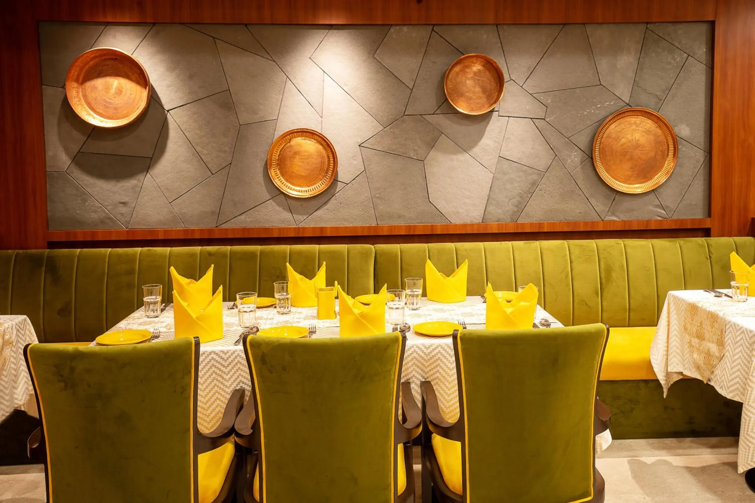 Restaurant/places to eat in Fortune Park Pushpanjali, Durgapur - Member ITC Hotels' Group Restaurant/places to eat in Fortune Park Pushpanjali, Durgapur - Member ITC Hotels' Group