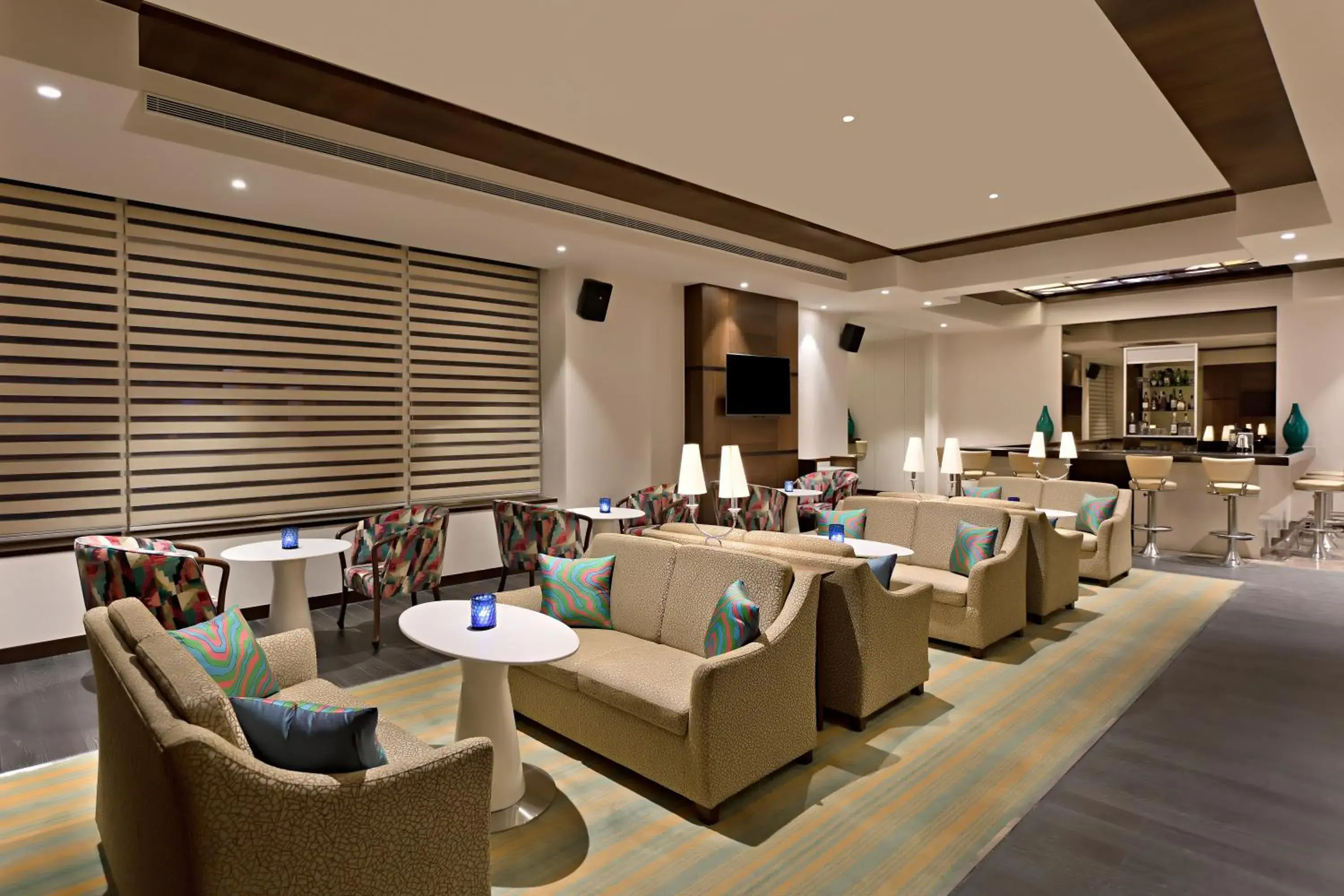 Lounge or bar in Fortune Park Pushpanjali, Durgapur - Member ITC Hotels' Group Lounge or bar in Fortune Park Pushpanjali, Durgapur - Member ITC Hotels' Group