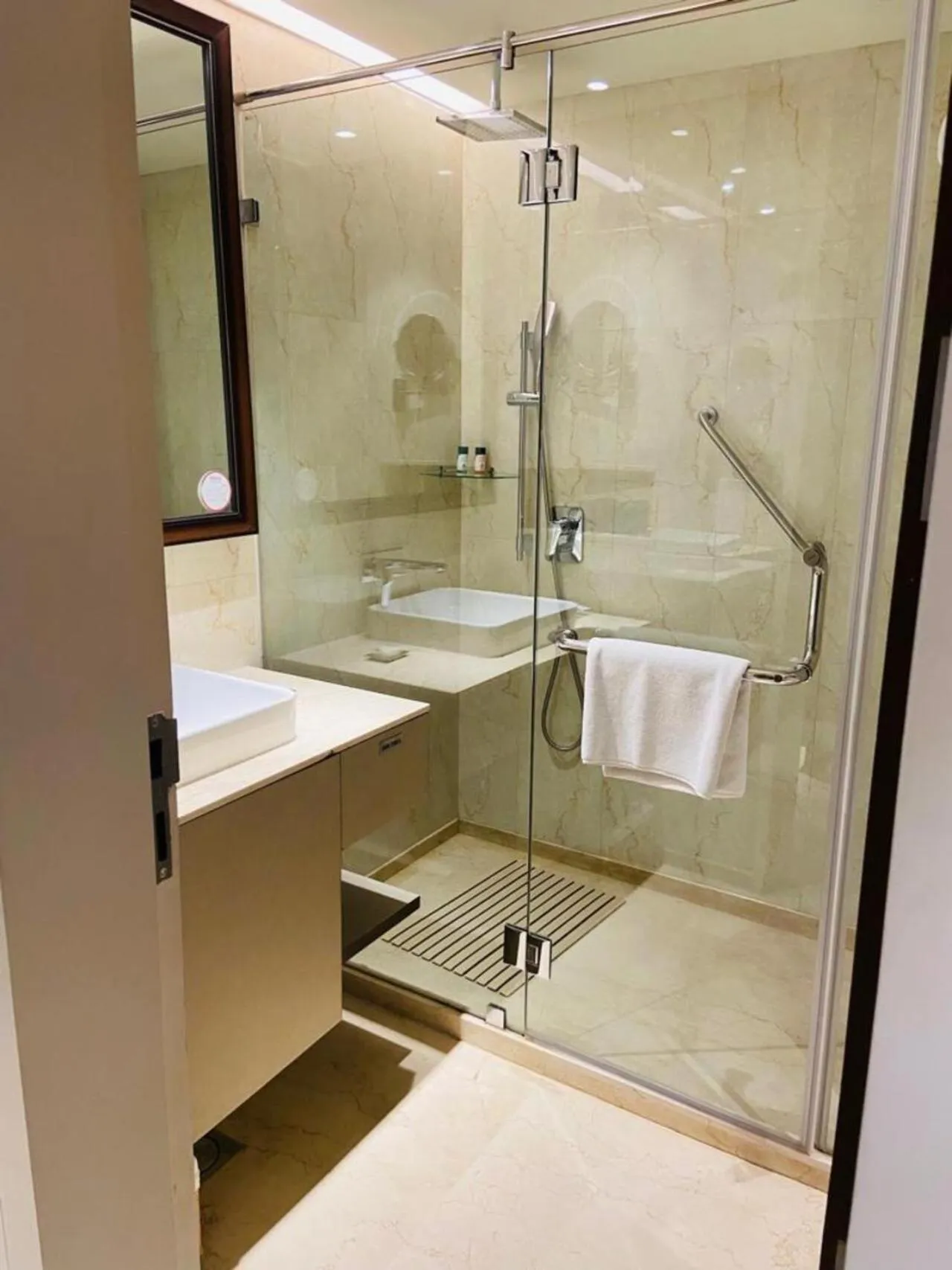 Shower in Fortune Park Pushpanjali, Durgapur - Member ITC Hotels' Group