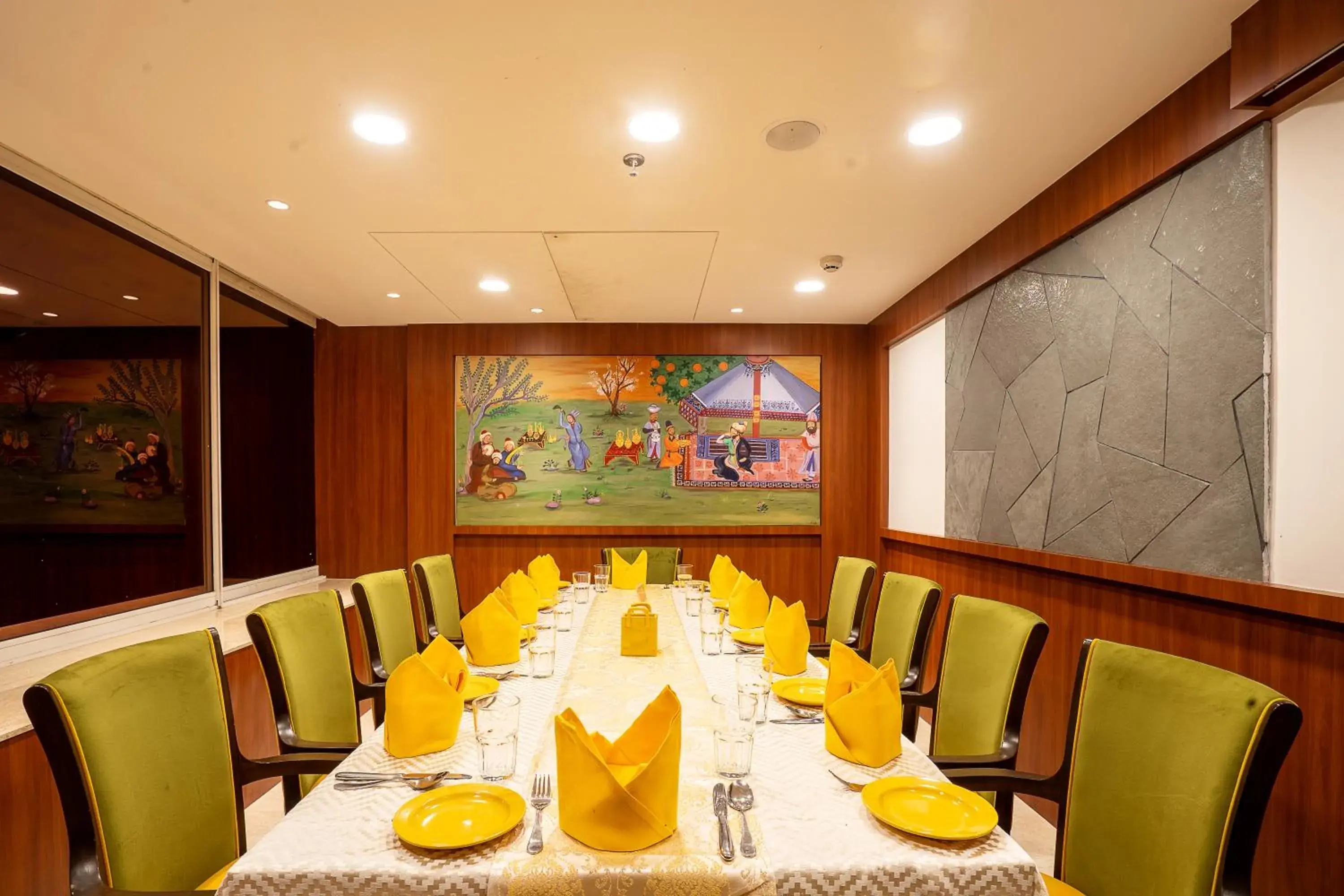 Restaurant/places to eat in Fortune Park Pushpanjali, Durgapur - Member ITC Hotels' Group Restaurant/places to eat in Fortune Park Pushpanjali, Durgapur - Member ITC Hotels' Group