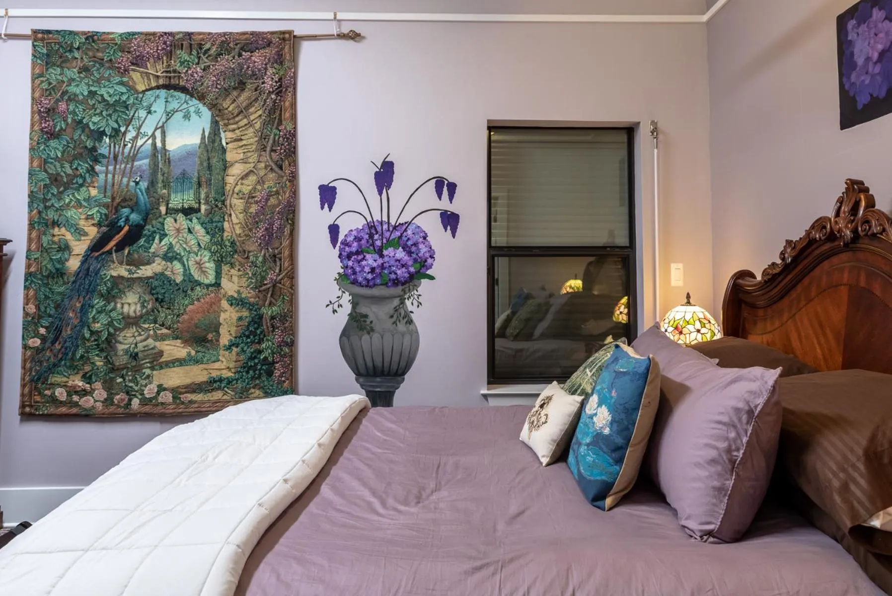 Bed in Bienvenue Mon Ami Bed and Breakfast