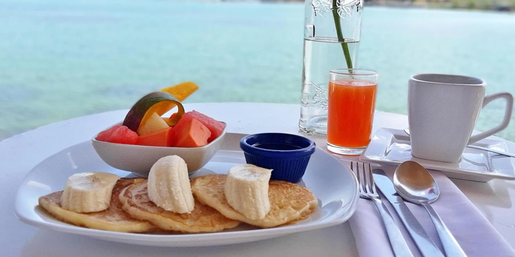 Breakfast in Hotel Casona del Lago