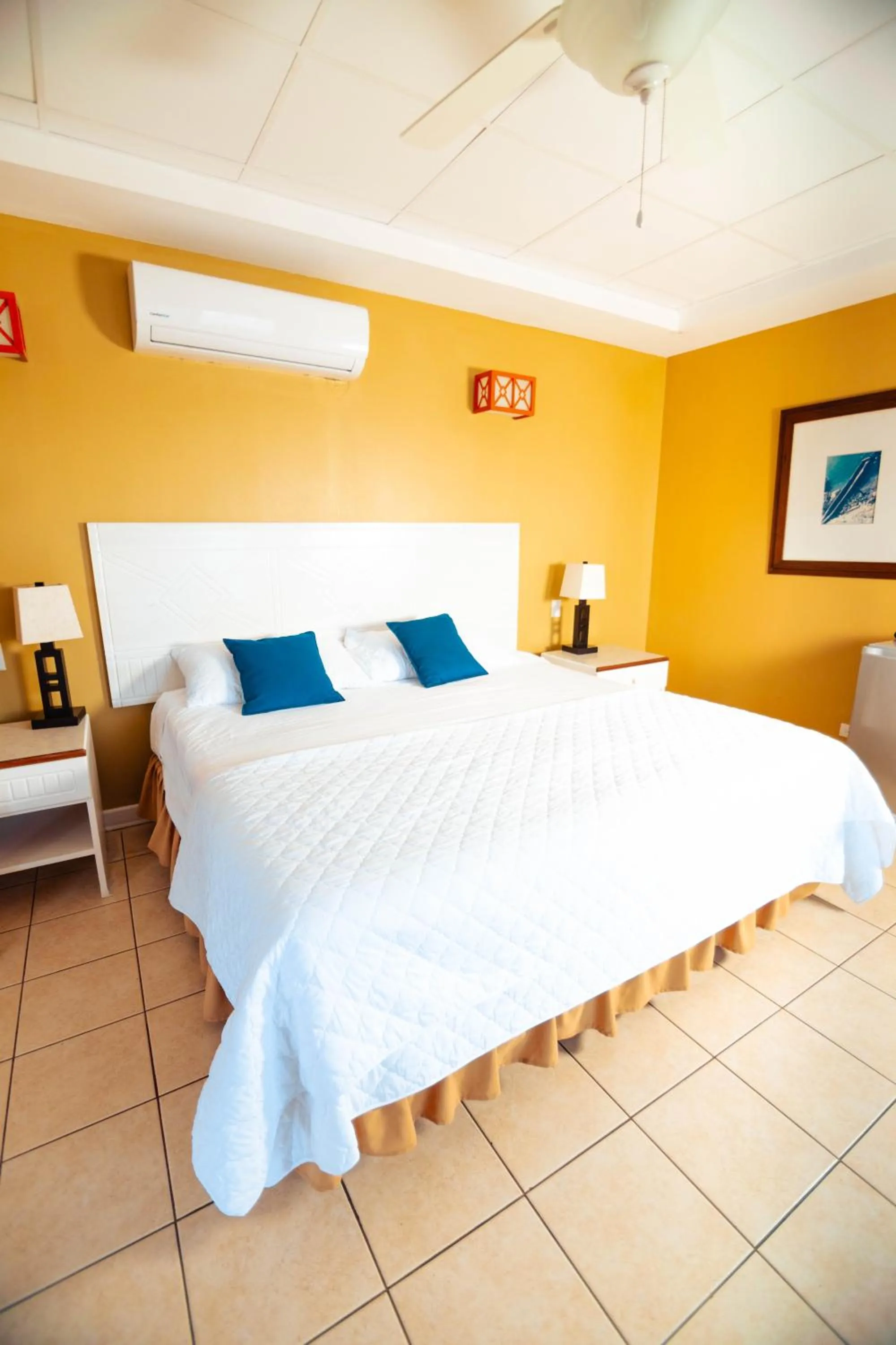 Photo of the whole room, Bed in Hotel Casona del Lago