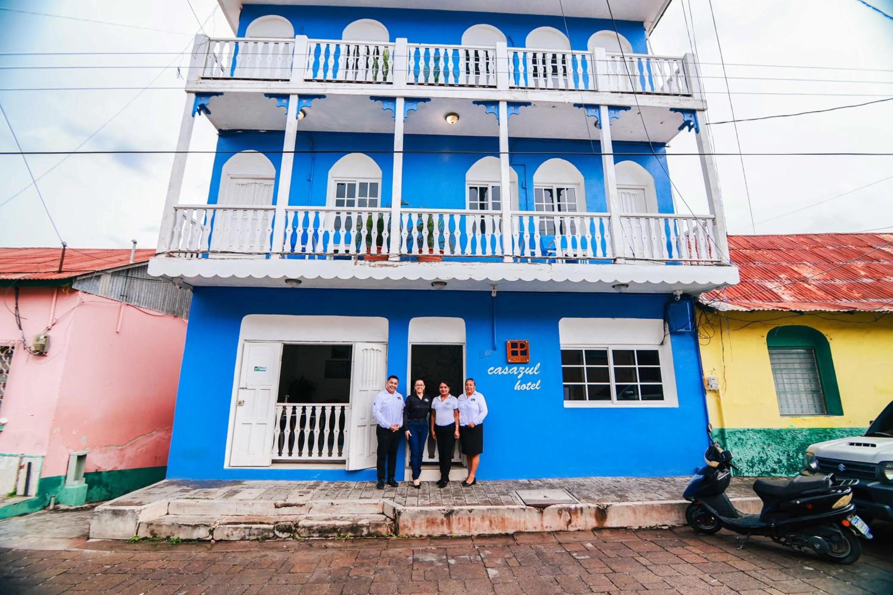 Staff in Hotel Casazul