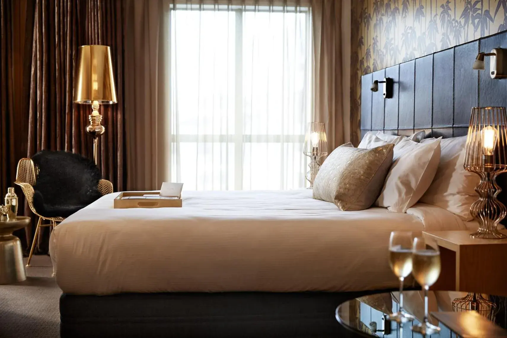 Bedroom, Bed in Museum Apartment Hotel, Independent Collection by EVT Bedroom, Bed in Museum Apartment Hotel, Independent Collection by EVT