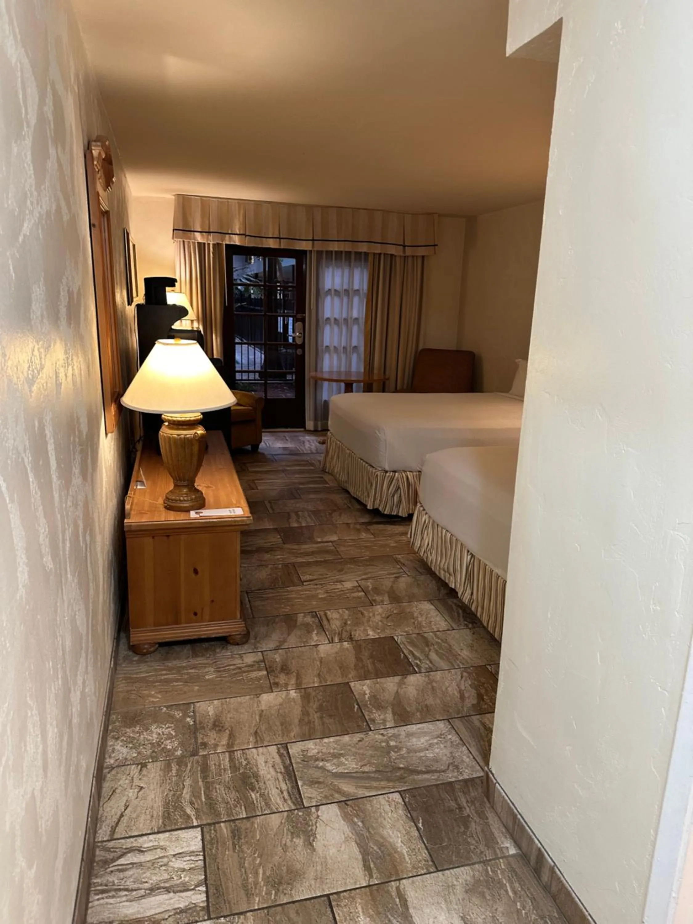 Photo of the whole room, Bed in Ramada by Wyndham Las Cruces Hotel & Conference Center