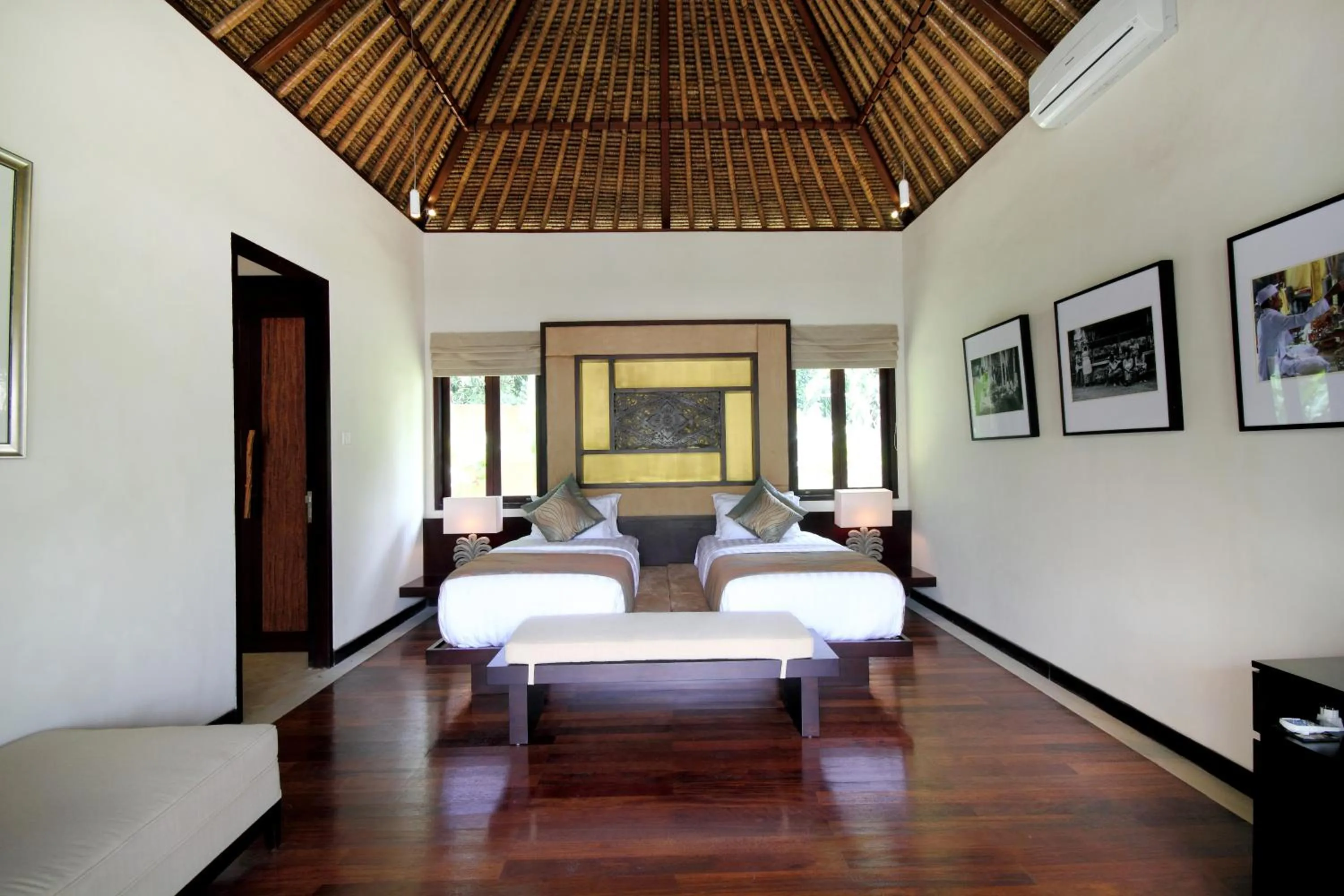 Bedroom, Bed in Villa Amrita