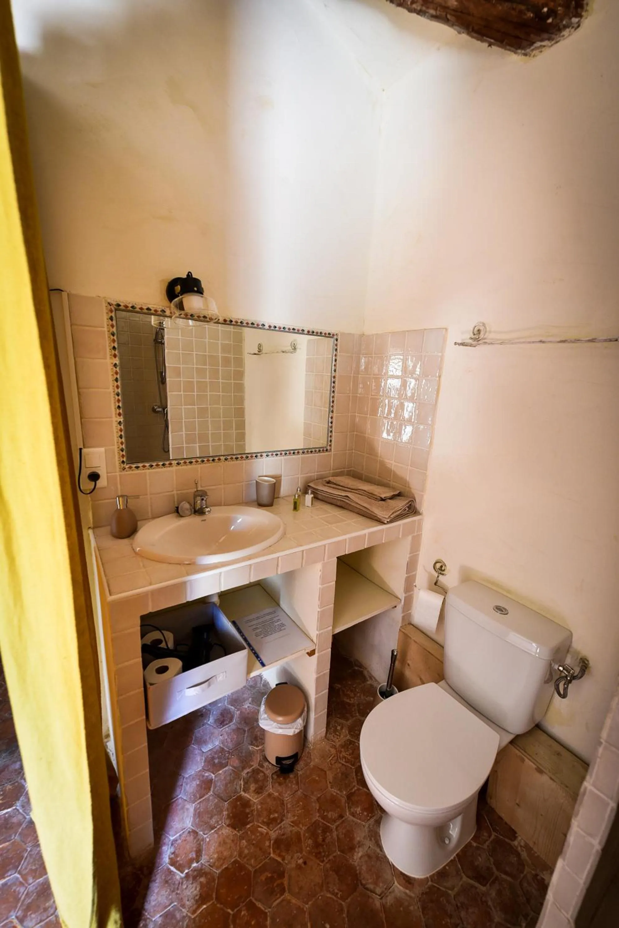 Bathroom in la bastide de l'adrech