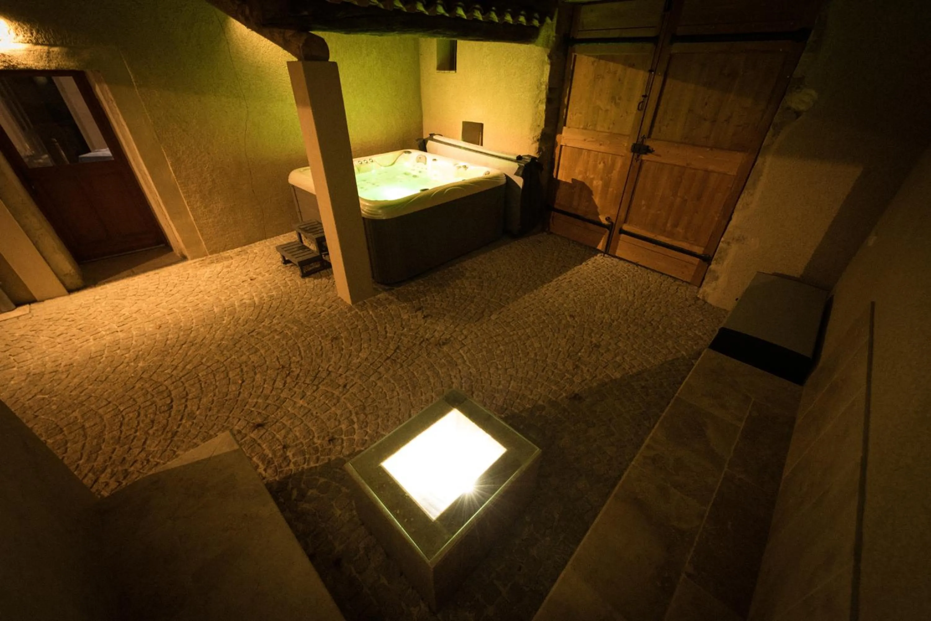 Spa and wellness centre/facilities, Bed in la bastide de l'adrech