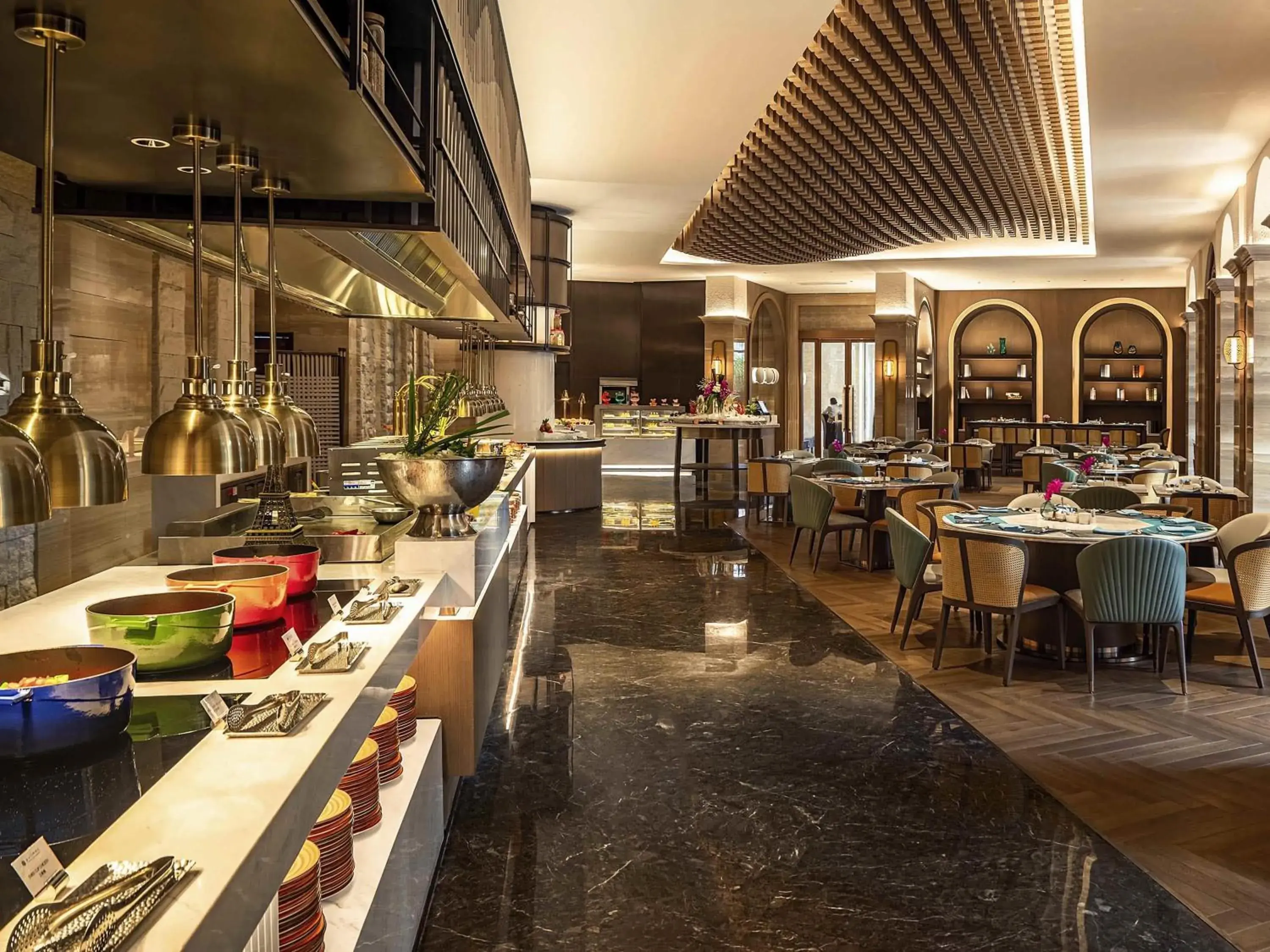 Restaurant/places to eat in Pullman Haikou Restaurant/places to eat in Pullman Haikou