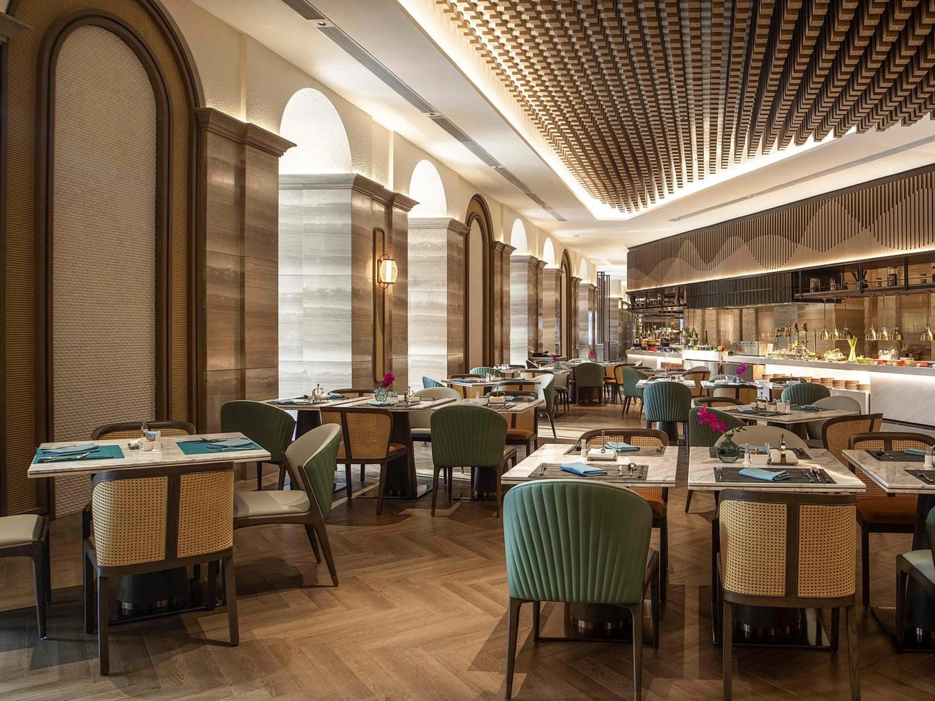 Breakfast in Pullman Haikou