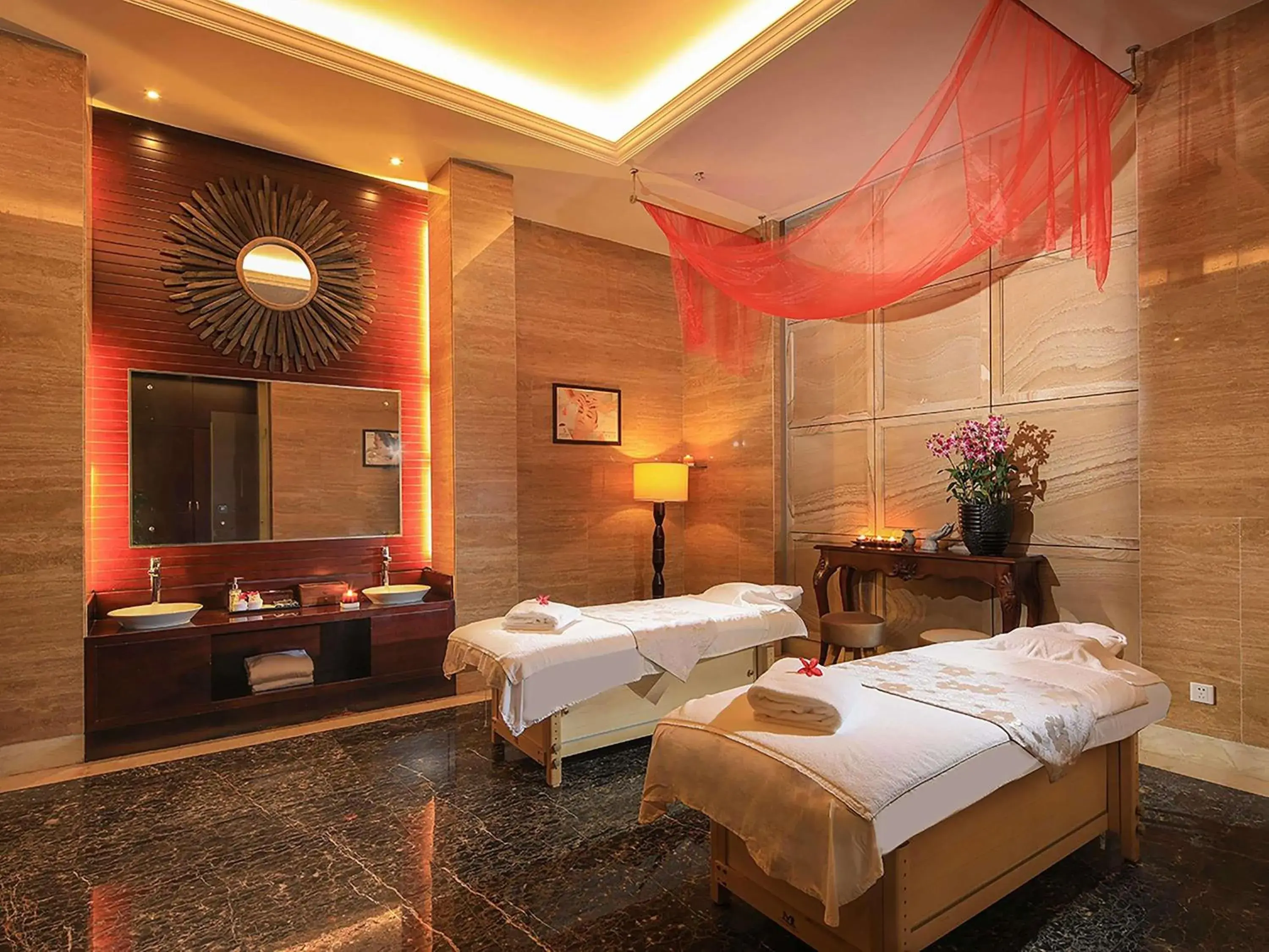 Spa and wellness centre/facilities, Bed in Pullman Haikou Spa and wellness centre/facilities, Bed in Pullman Haikou