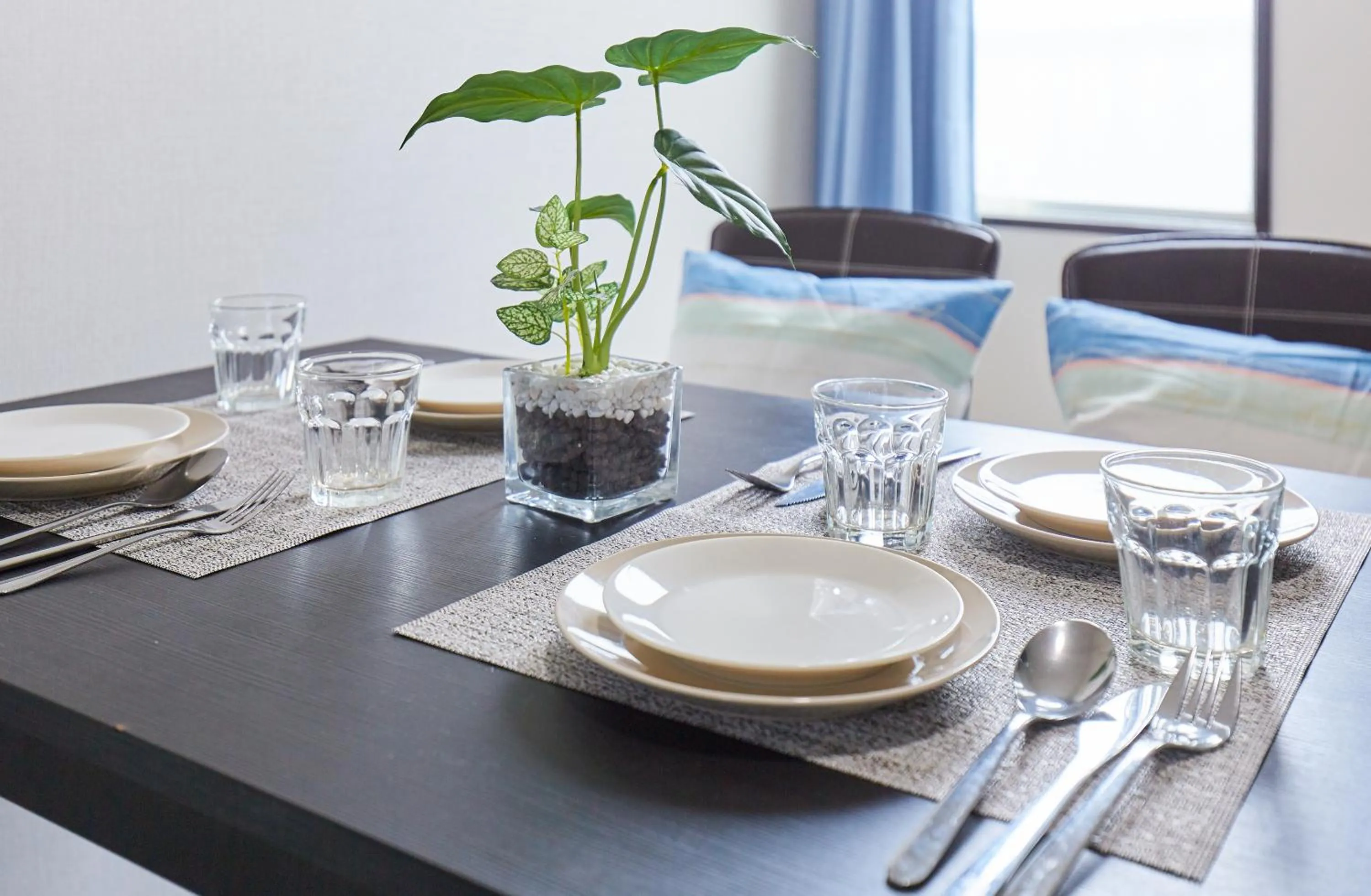 Dining area in H-Nishikamata ColorBee House