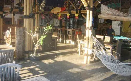 Restaurant/places to eat in 77 Sunset Plaza Restaurant/places to eat in 77 Sunset Plaza