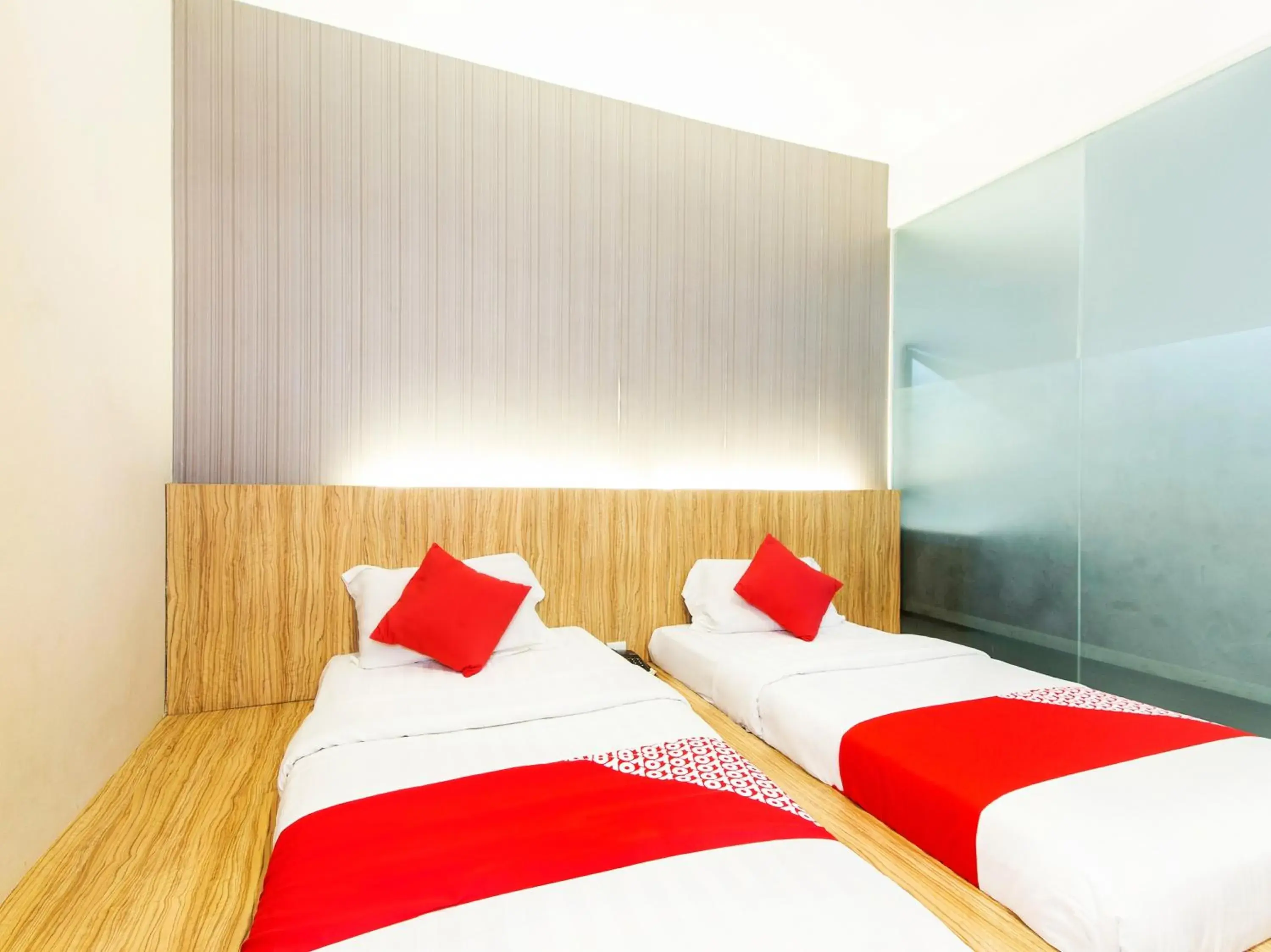 Bedroom, Bed in Super OYO 340 Comfort Hotel