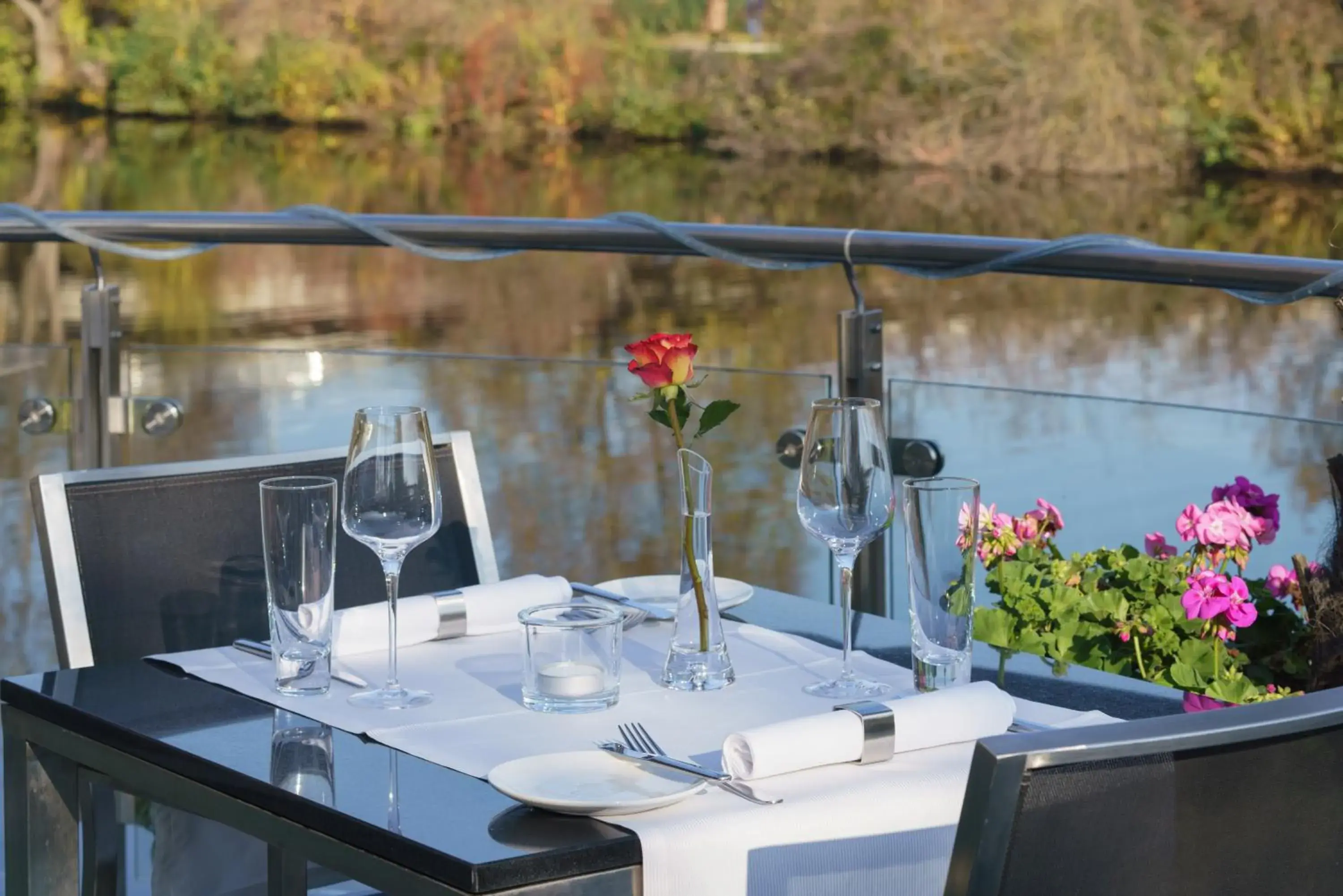 Restaurant/places to eat in Hotel Eberhards am Wasser Restaurant/places to eat in Hotel Eberhards am Wasser