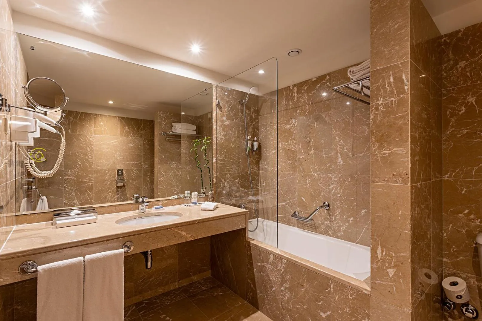 Bathroom in Pestana Vintage Porto Hotel & World Heritage Site