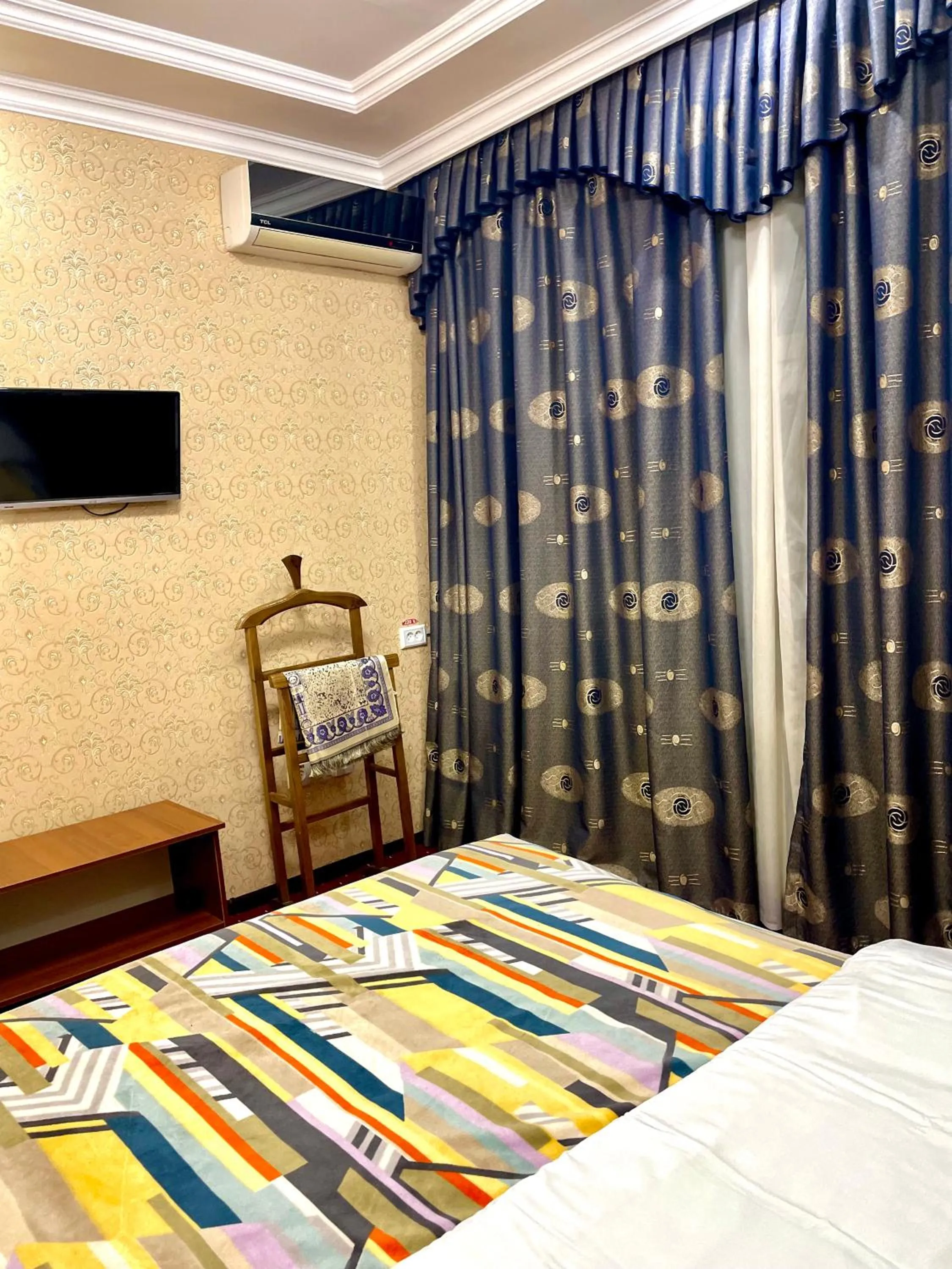 Bed in Asson Hotel Termez