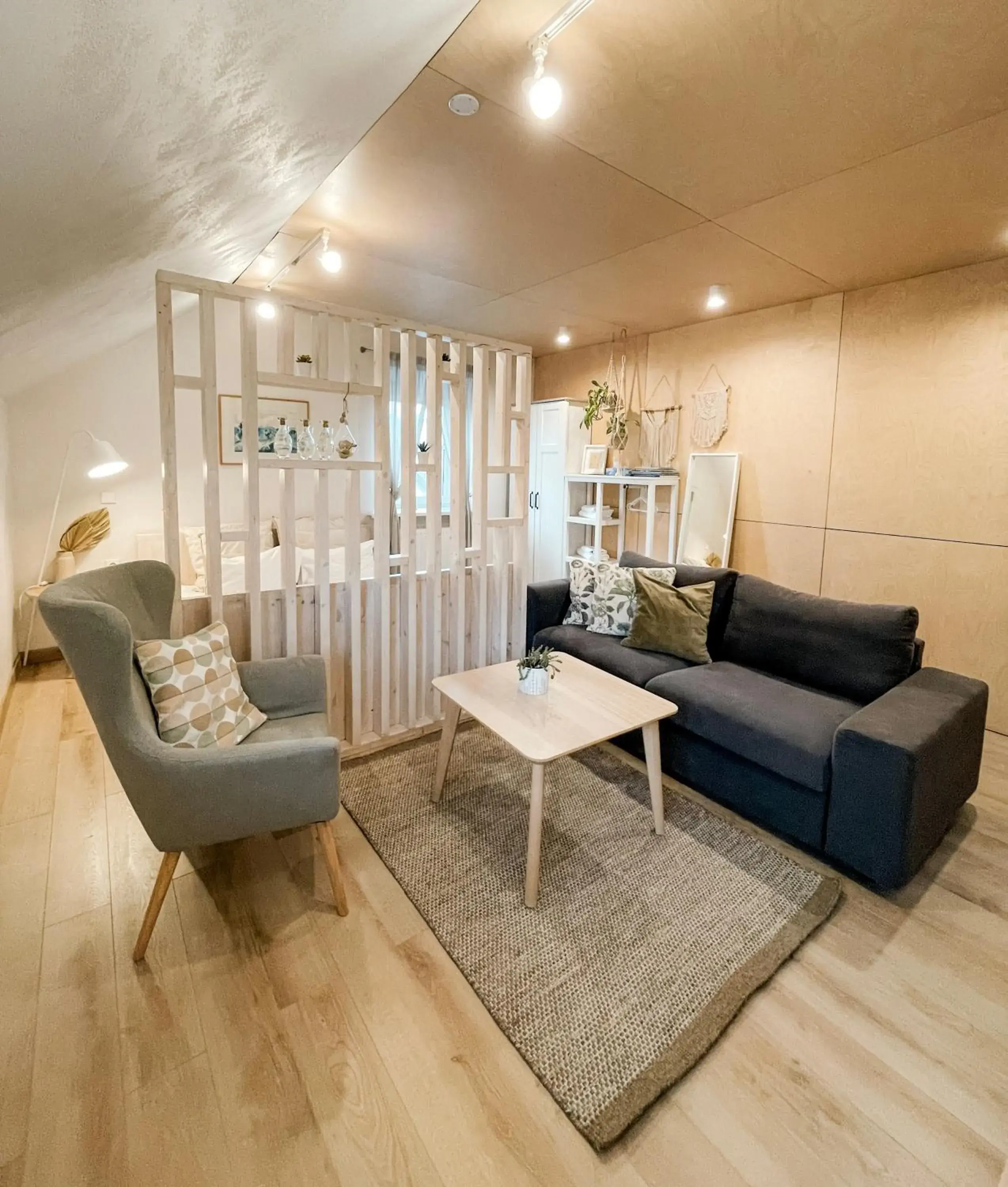 Old Town Apartment with FREE Parking Old Town Apartment with FREE Parking