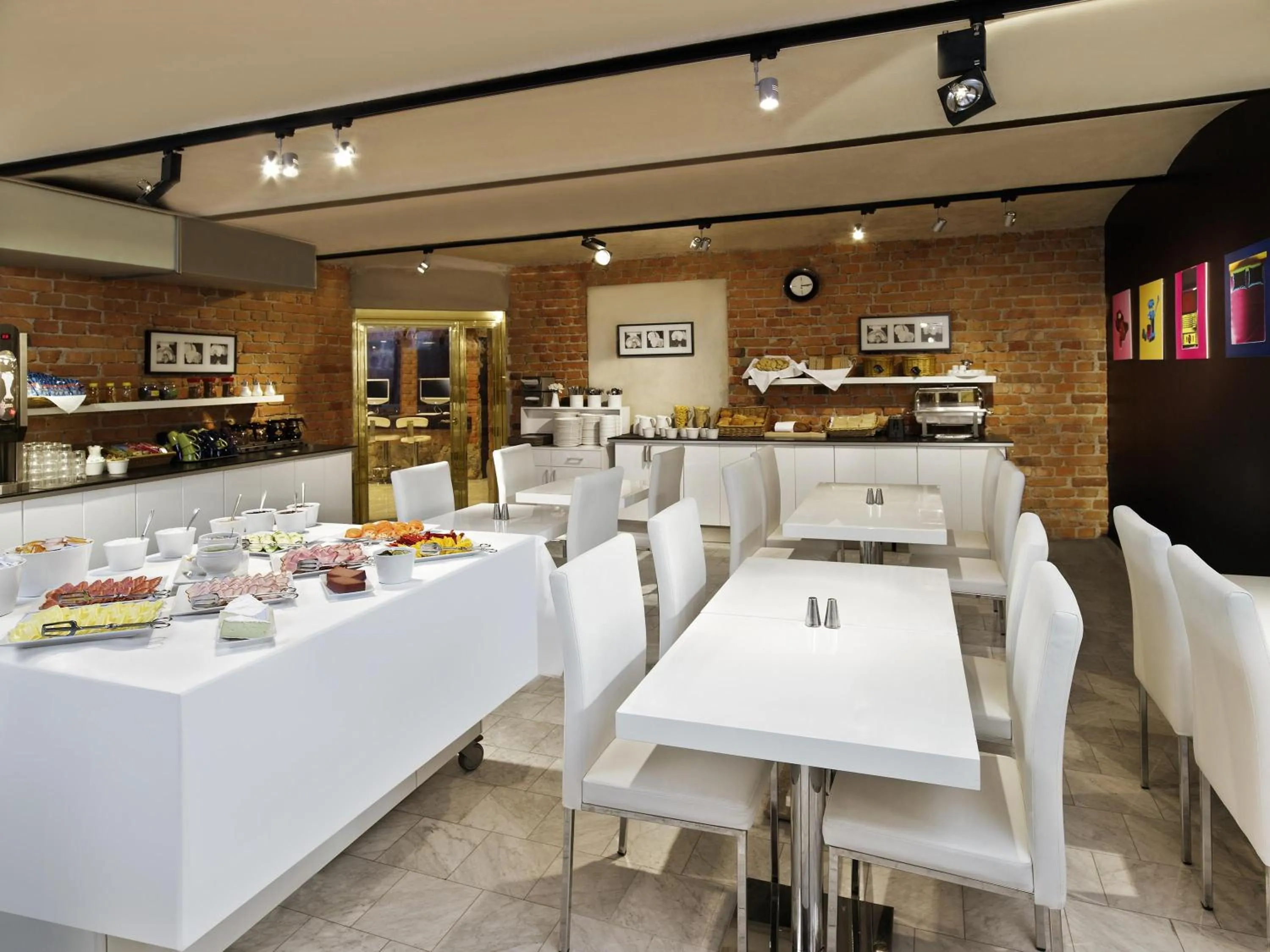 Breakfast in Ibis Styles Stockholm Odenplan