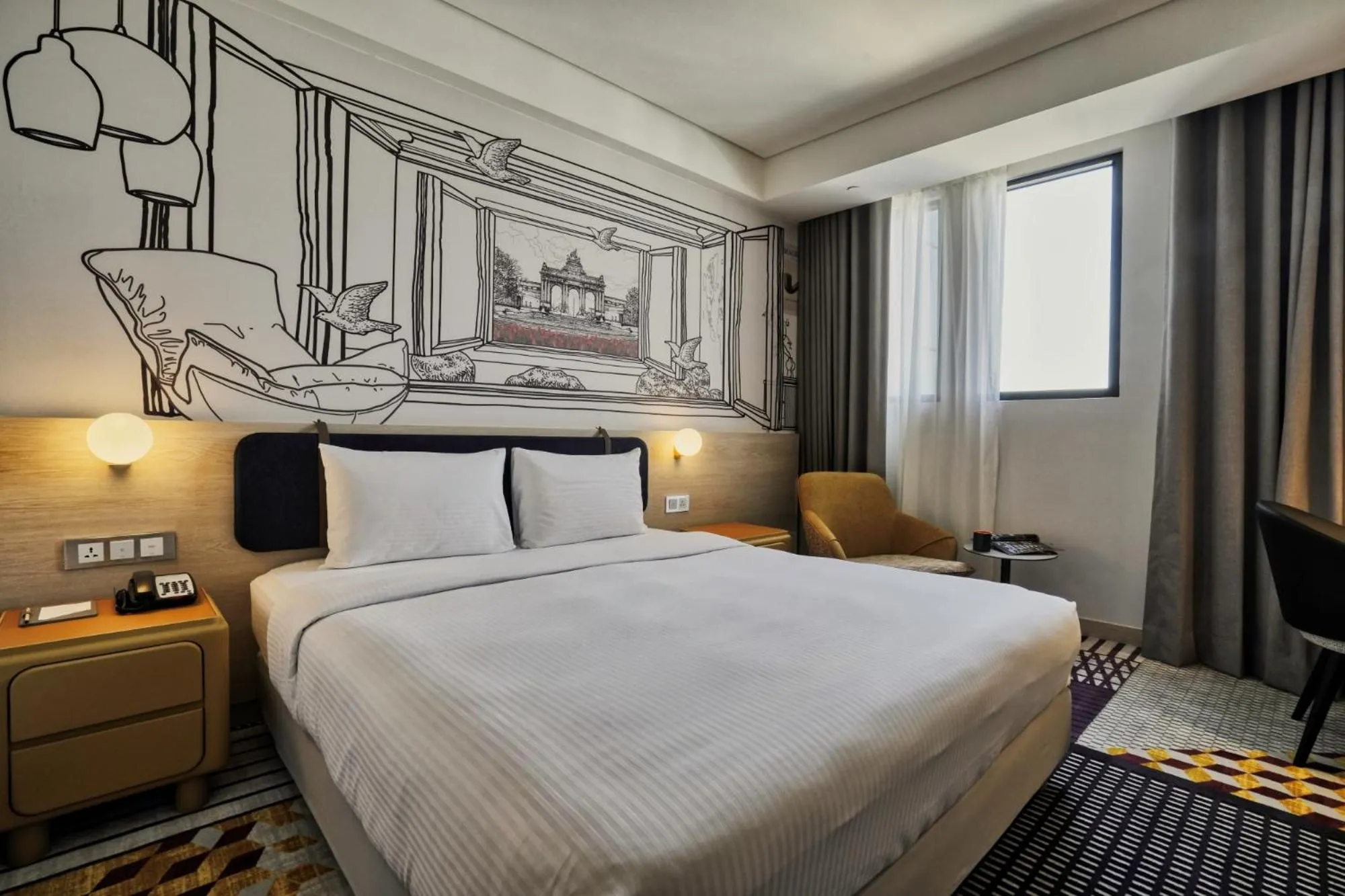 Photo of the whole room, Bed in Two Tails Hotel Luzhou