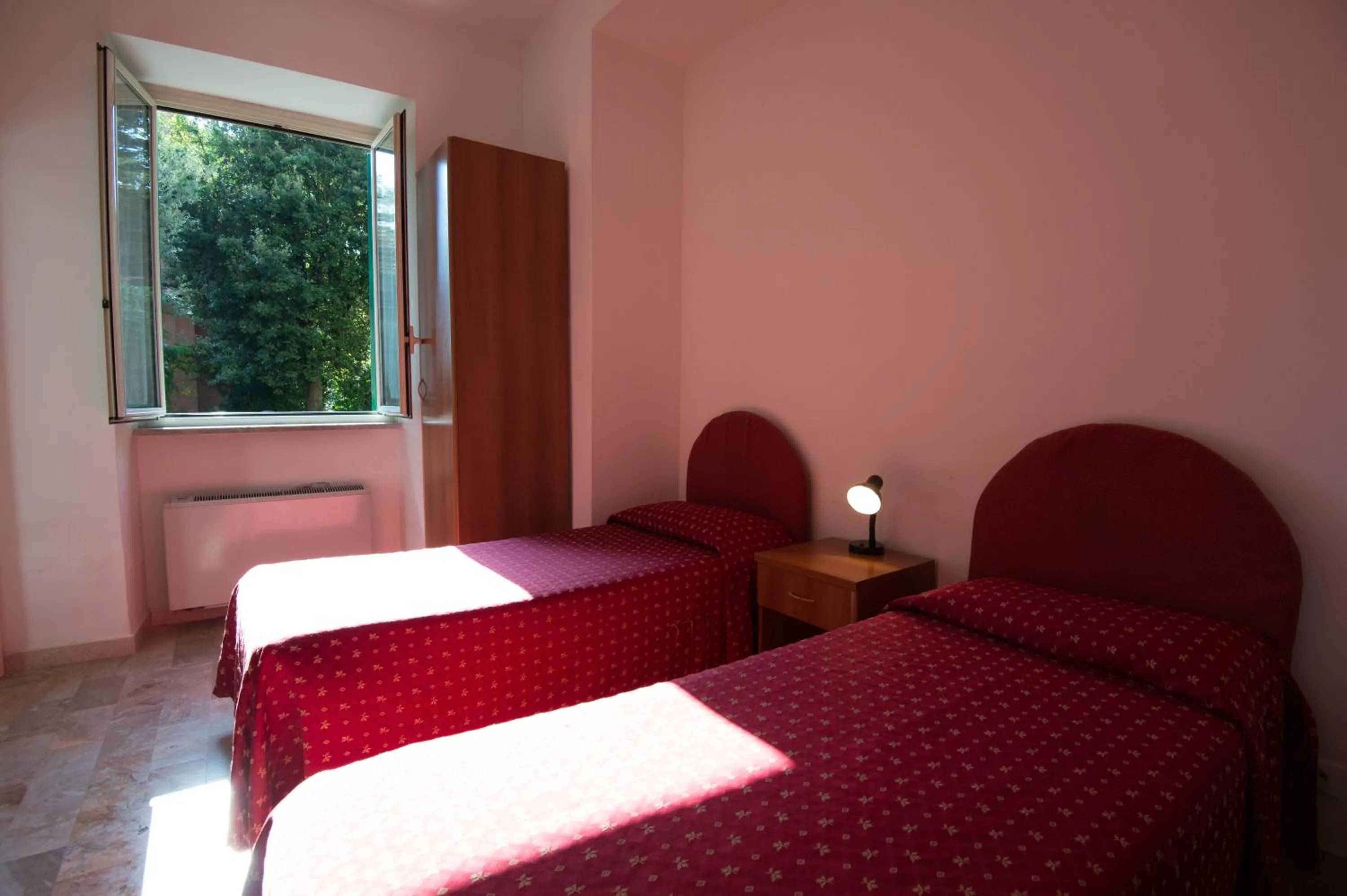 Bed in Hotel Major Aventinus