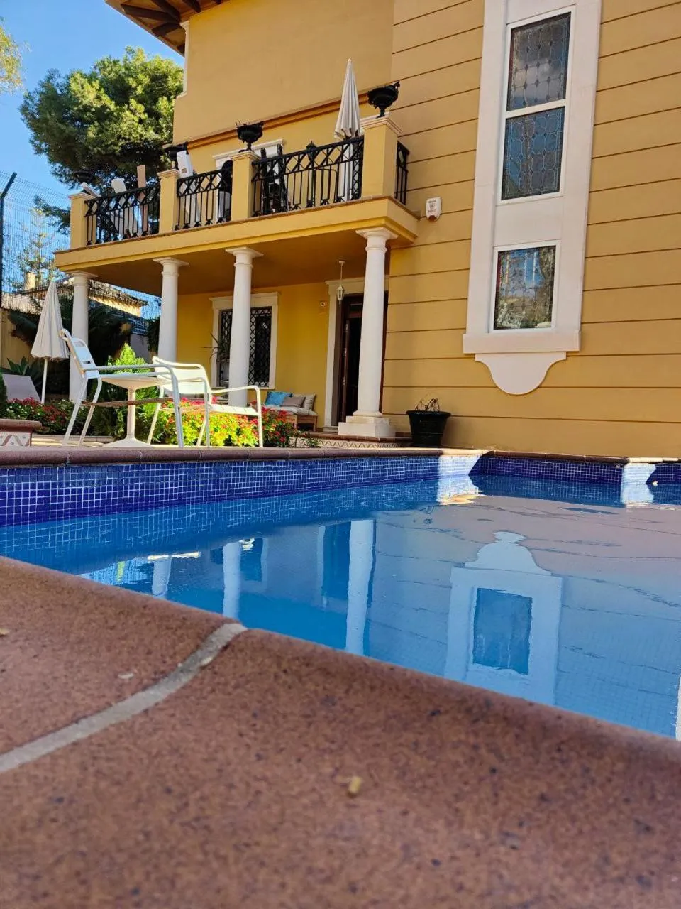 Swimming pool in Hotel Boutique Villa Lorena by Charming Stay Adults Recommended