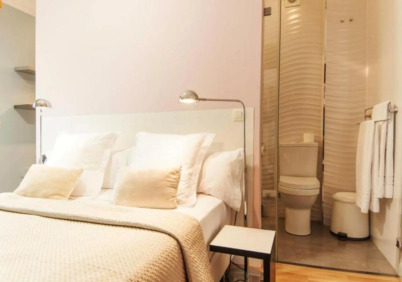 Toilet in Hotel Boutique Villa Lorena by Charming Stay Adults Recommended