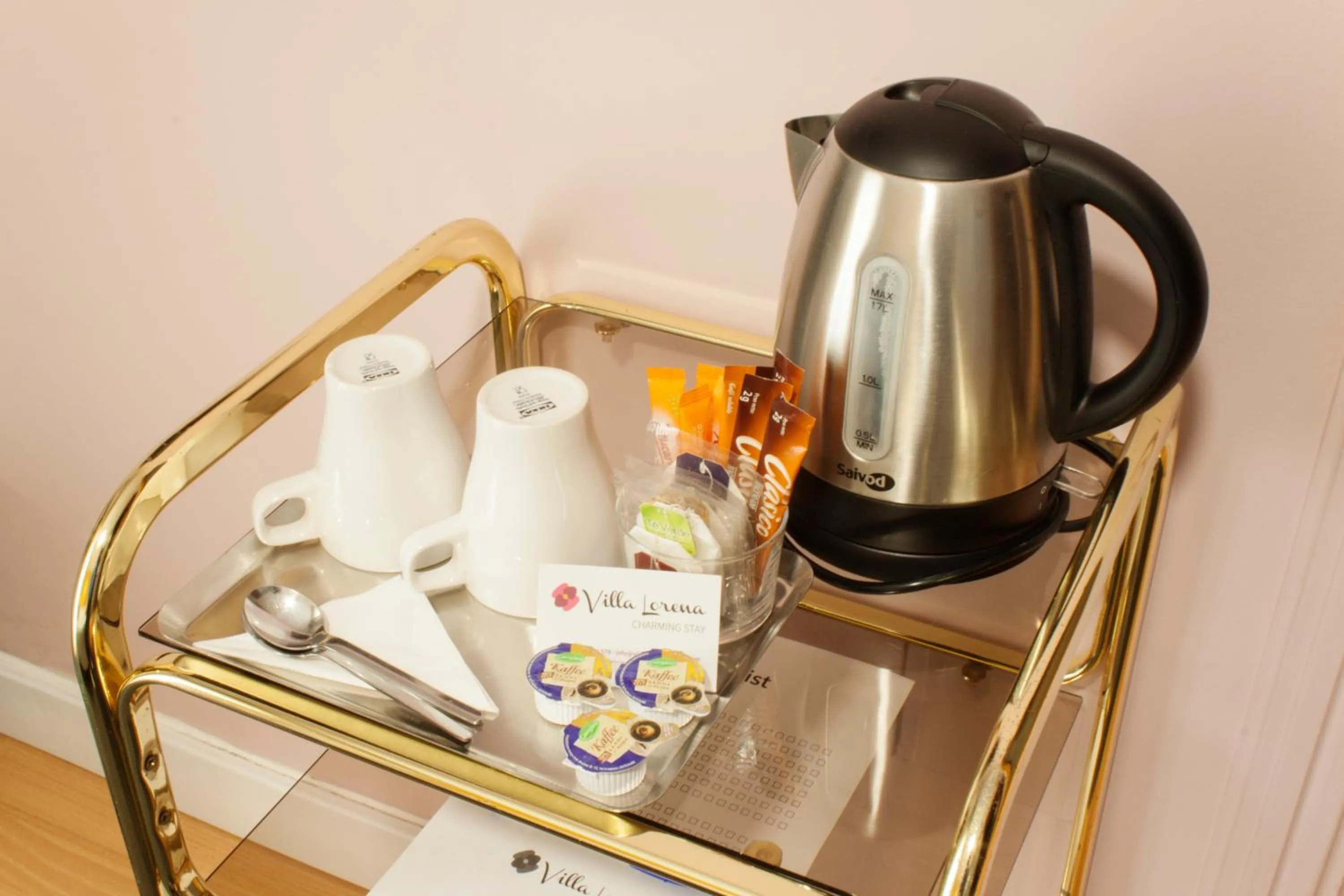 Coffee/tea facilities in Hotel Boutique Villa Lorena by Charming Stay Adults Recommended