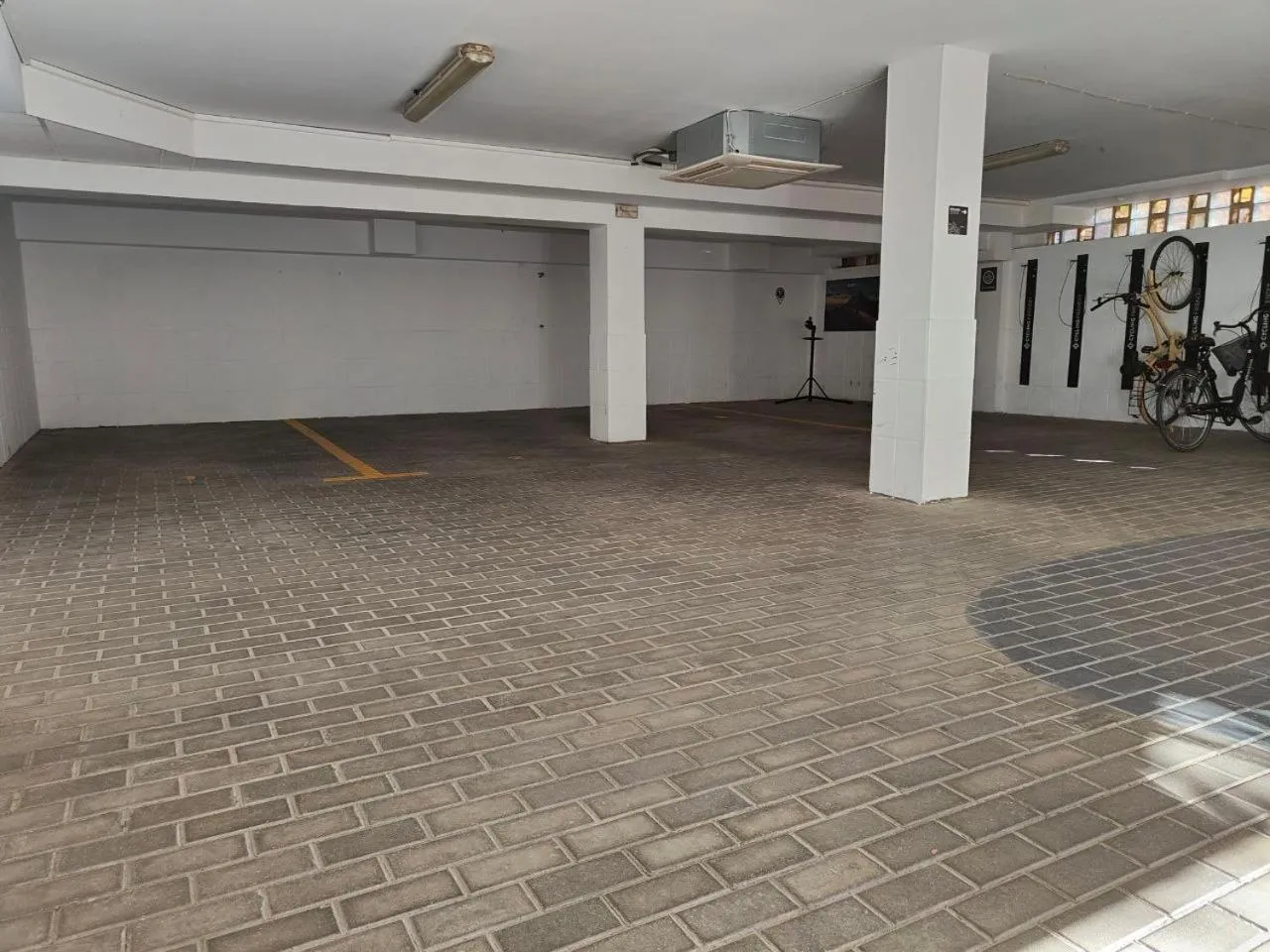 Parking in Hotel Boutique Villa Lorena by Charming Stay Adults Recommended