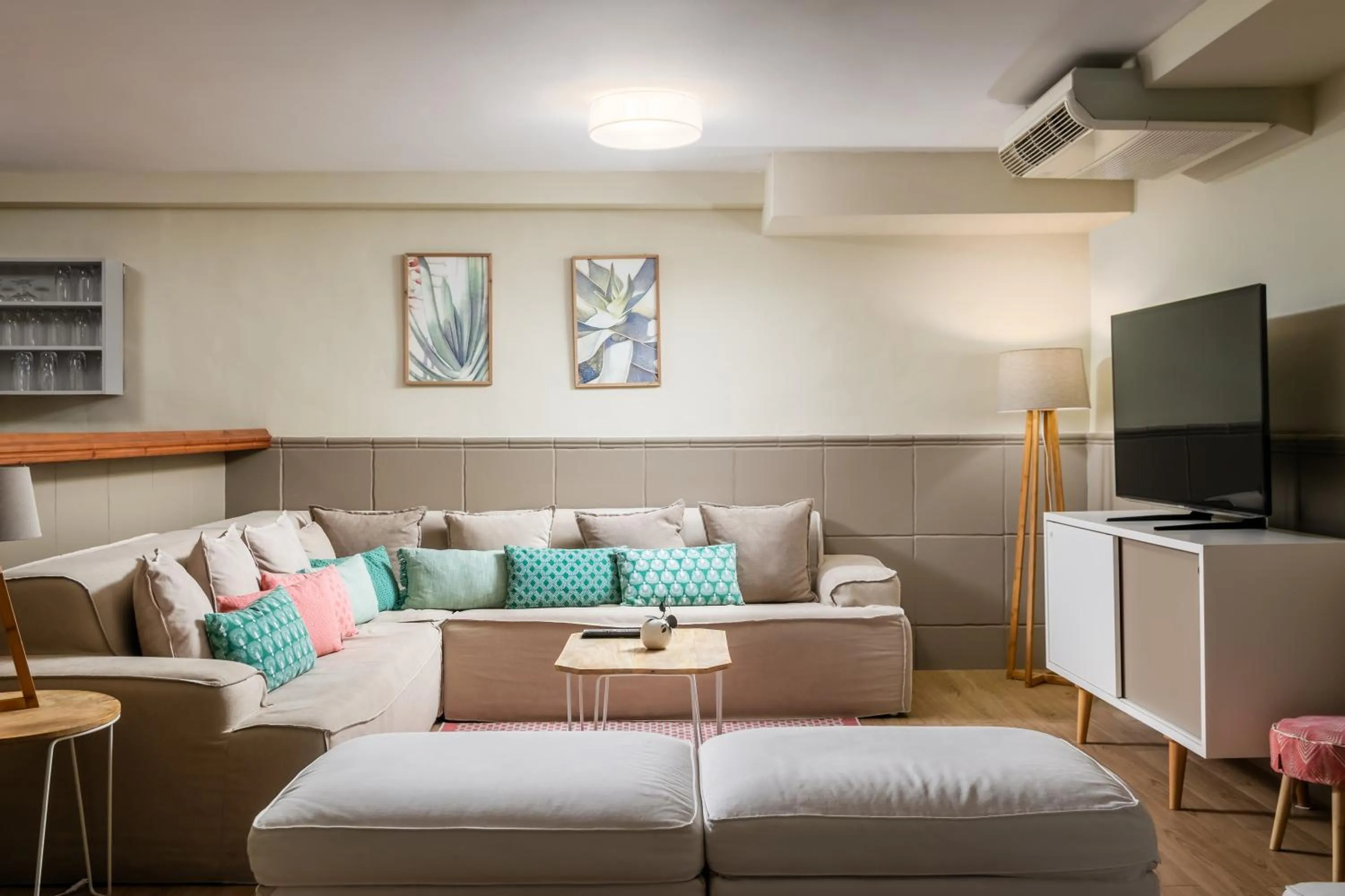 Living room in BYPILLOW Villa Lorena Adults Recommended