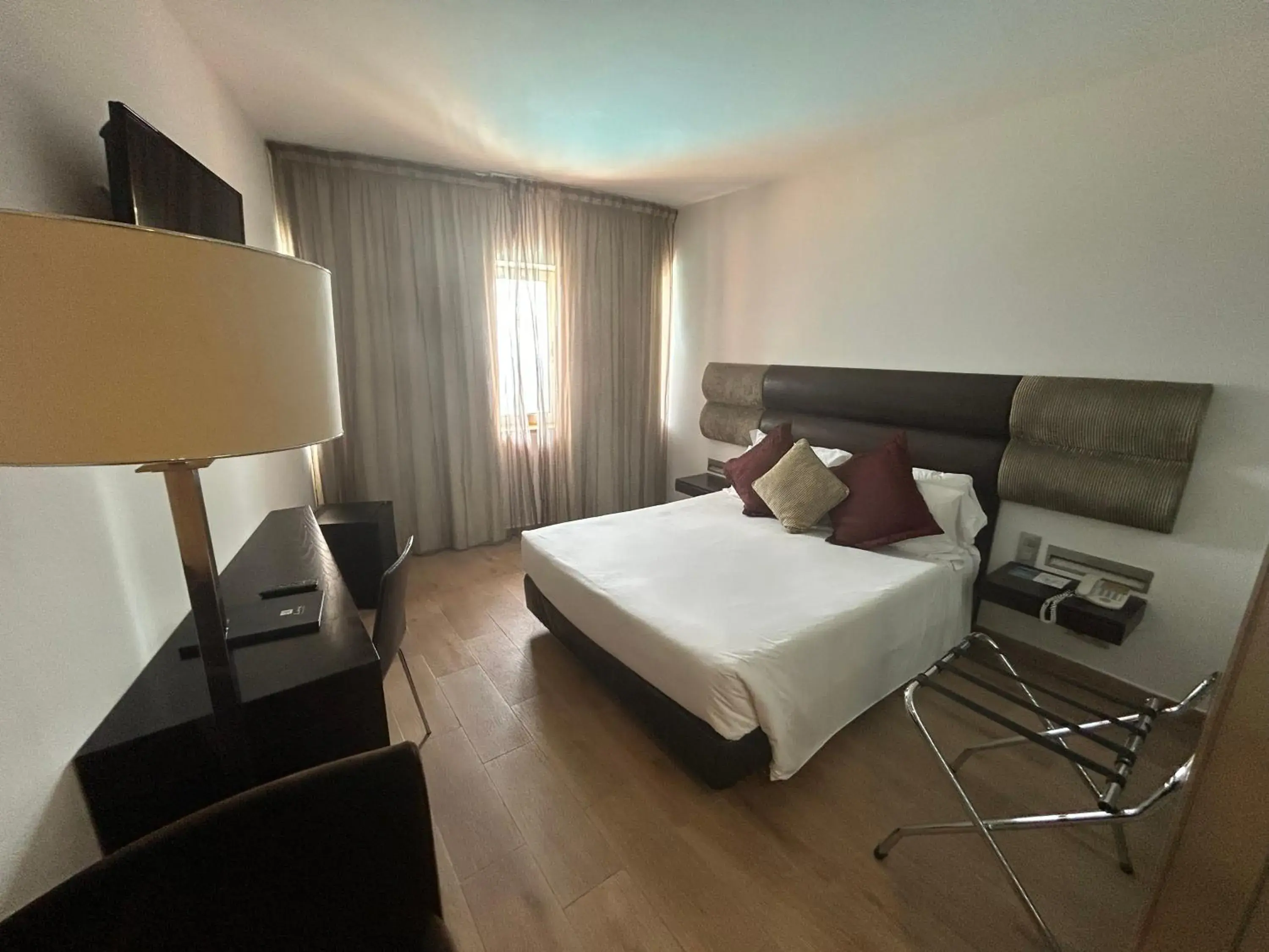 Bedroom, Bed in Luna Hotel dos Carqueijais - Serra da Estrela Bedroom, Bed in Luna Hotel dos Carqueijais - Serra da Estrela