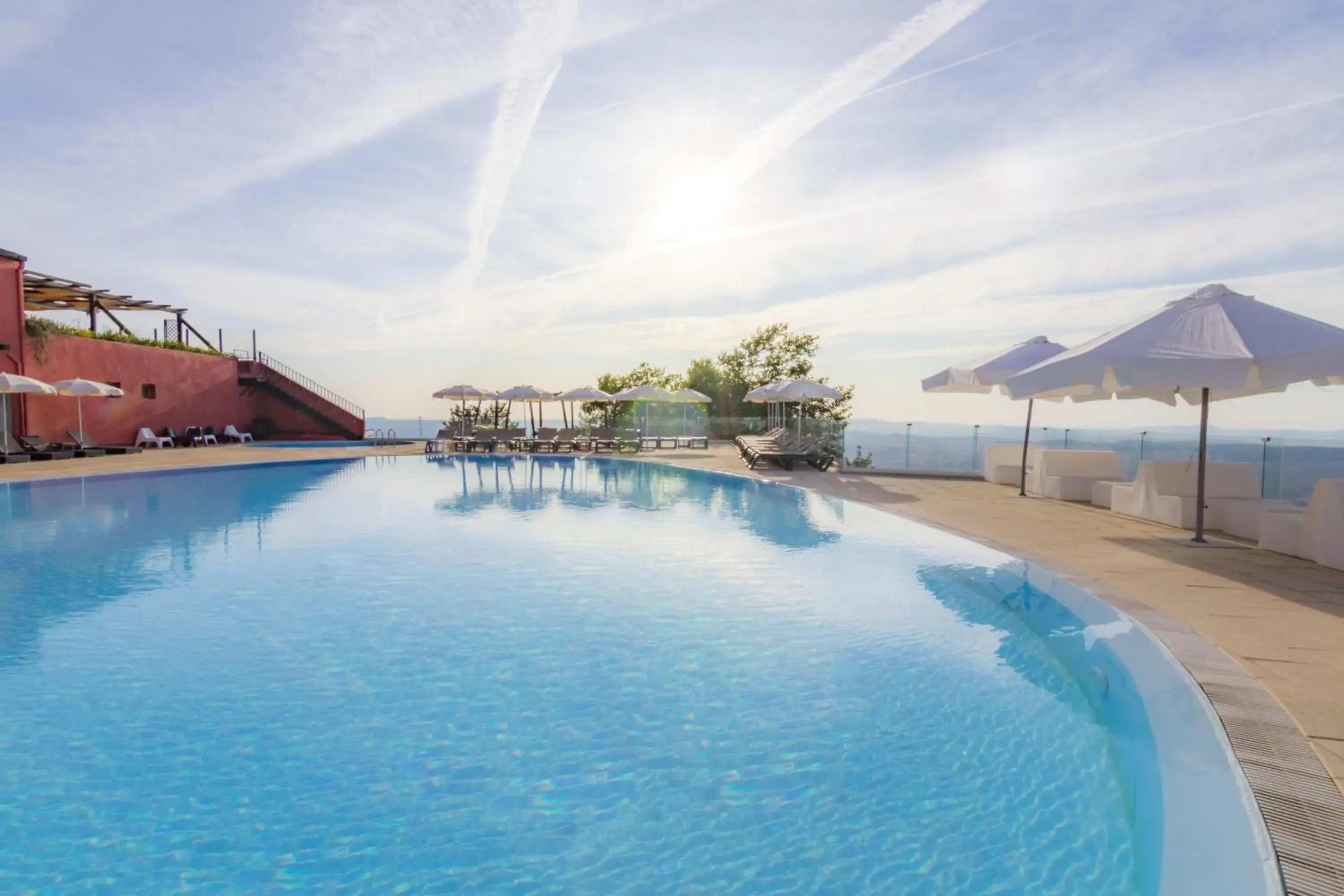 Luna Hotel dos Carqueijais - Serra da Estrela Luna Hotel dos Carqueijais - Serra da Estrela