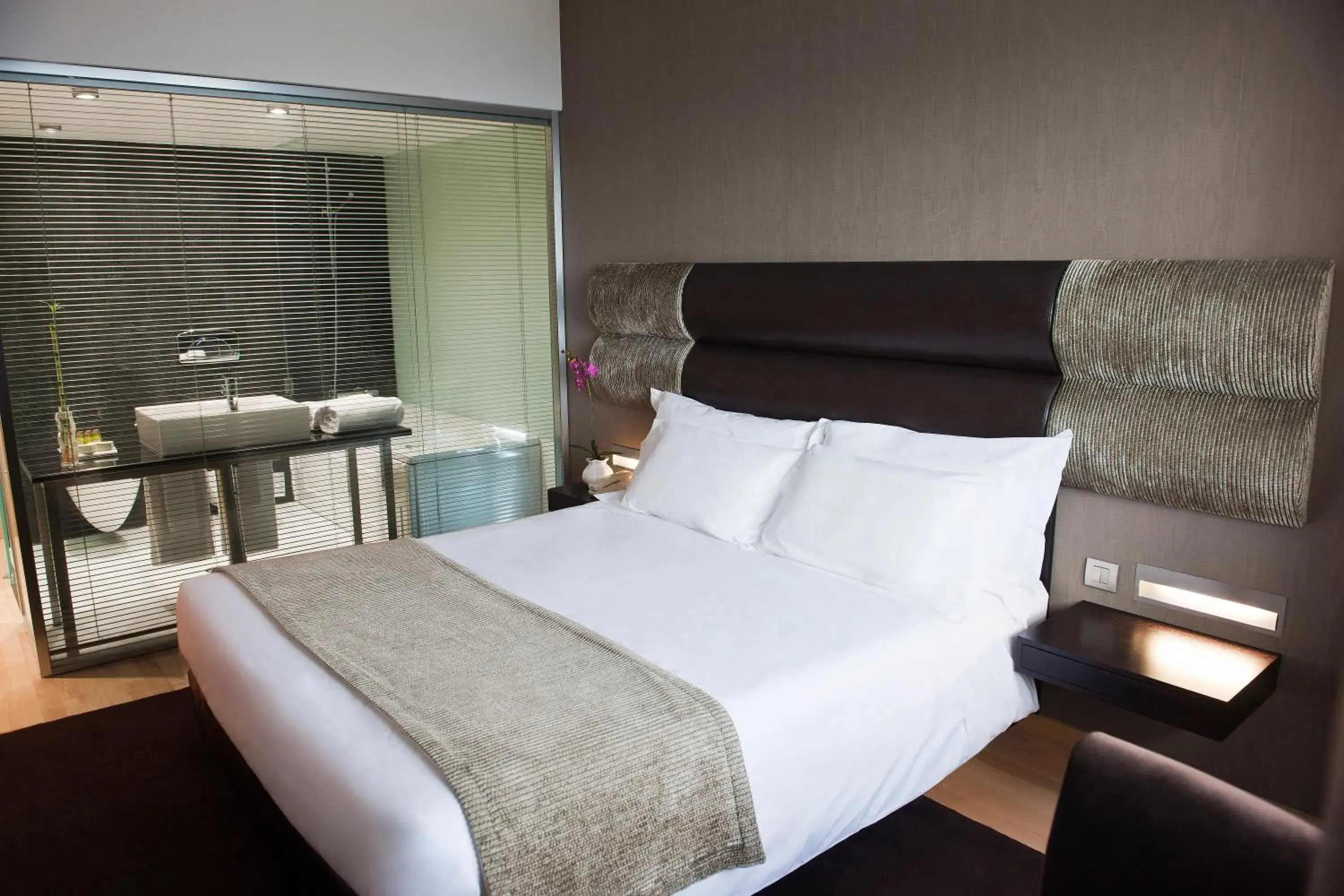 Bedroom, Bed in Luna Hotel dos Carqueijais - Serra da Estrela Bedroom, Bed in Luna Hotel dos Carqueijais - Serra da Estrela