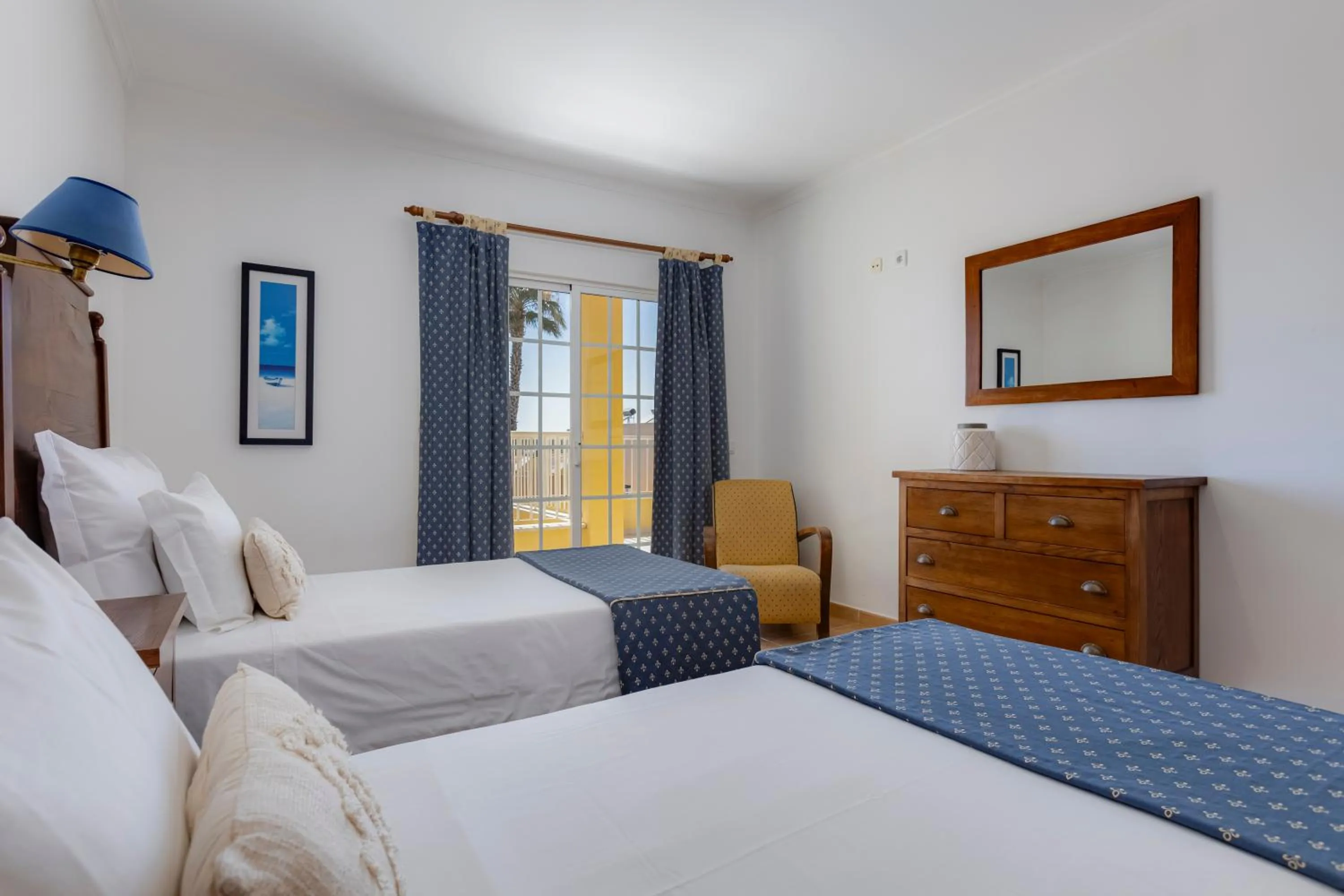 Bedroom, Bed in Villas Barrocal