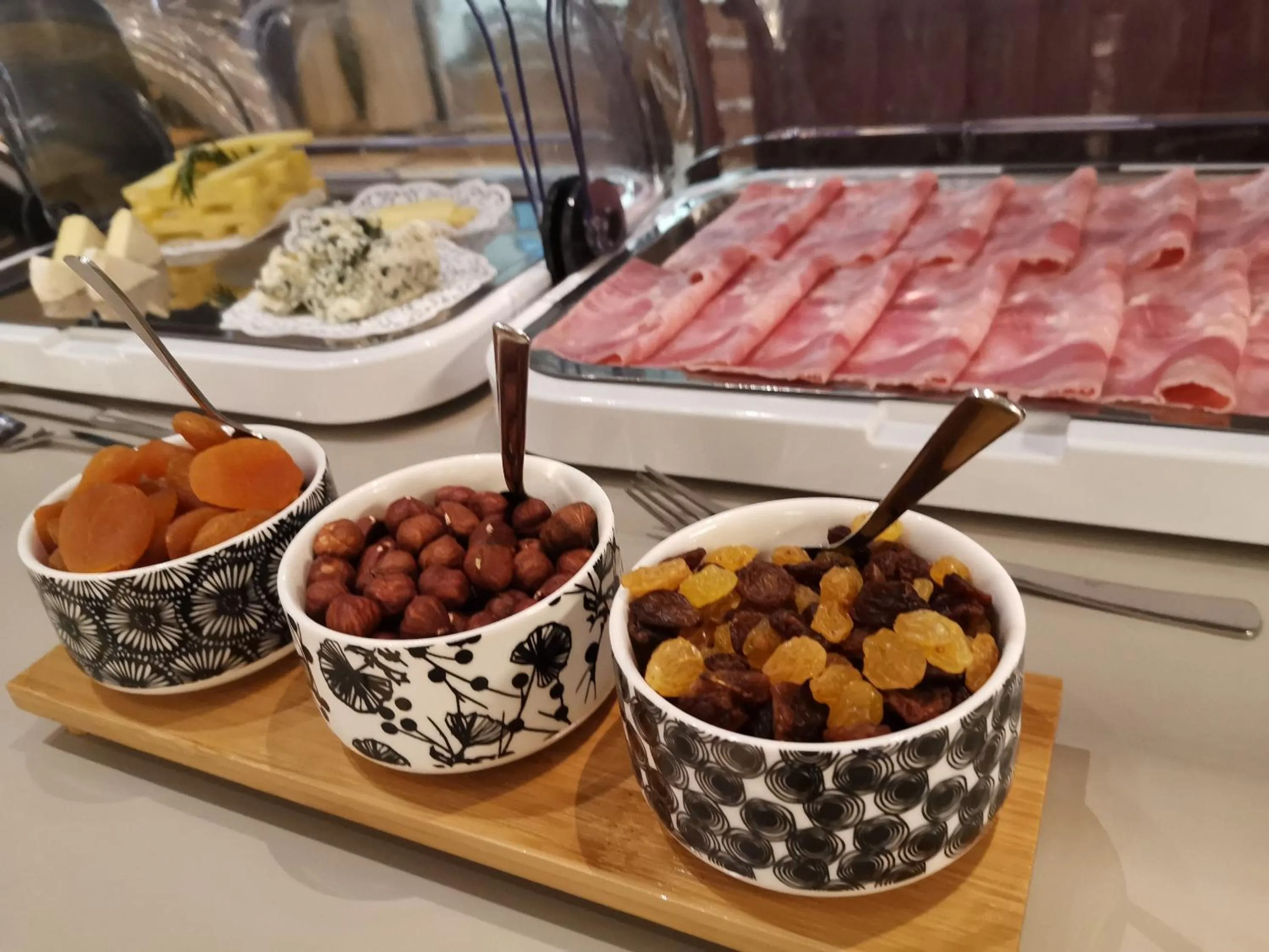 Food in L'Hôtel by Hostellerie du Château