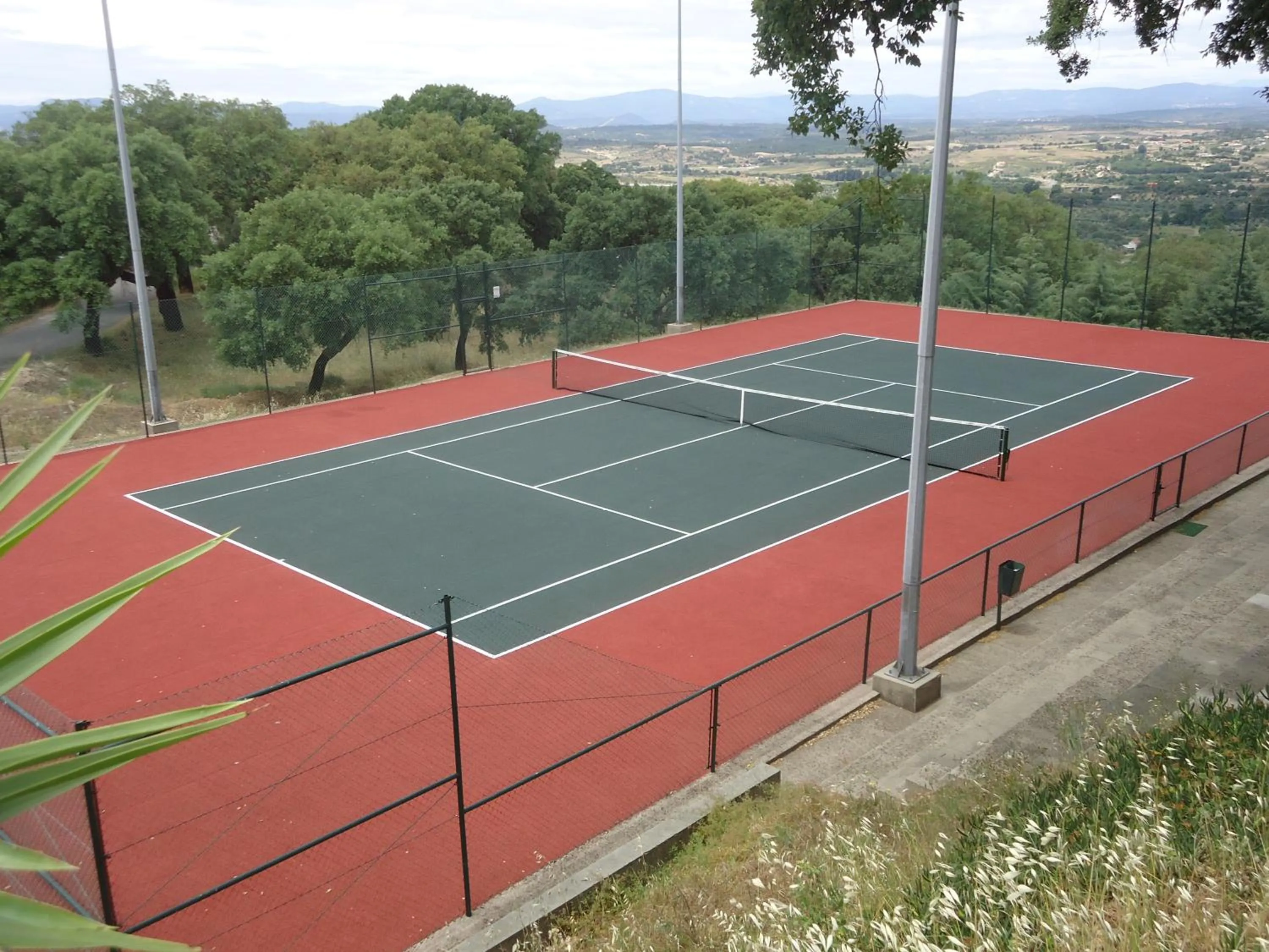 Tennis court in Meliá Castelo Branco