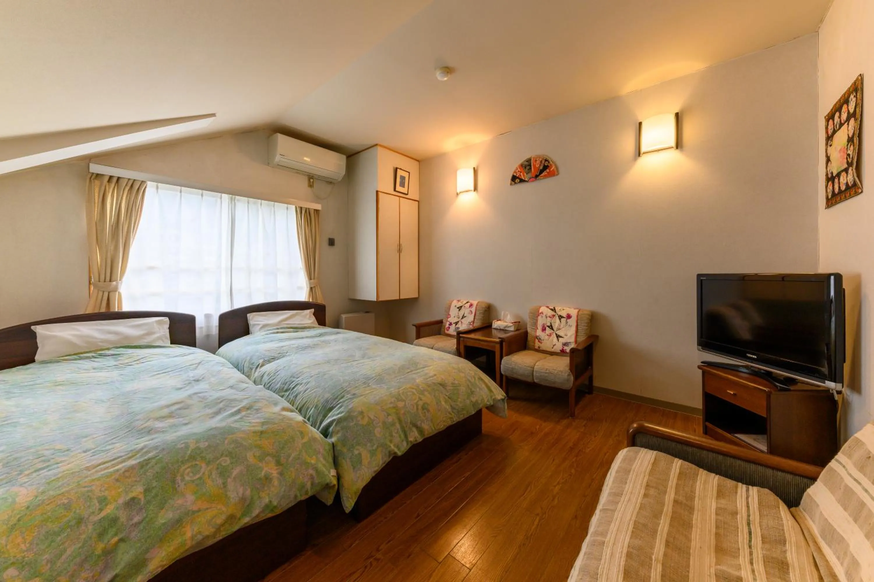 Twin Room with Shower in Fujiyoshi