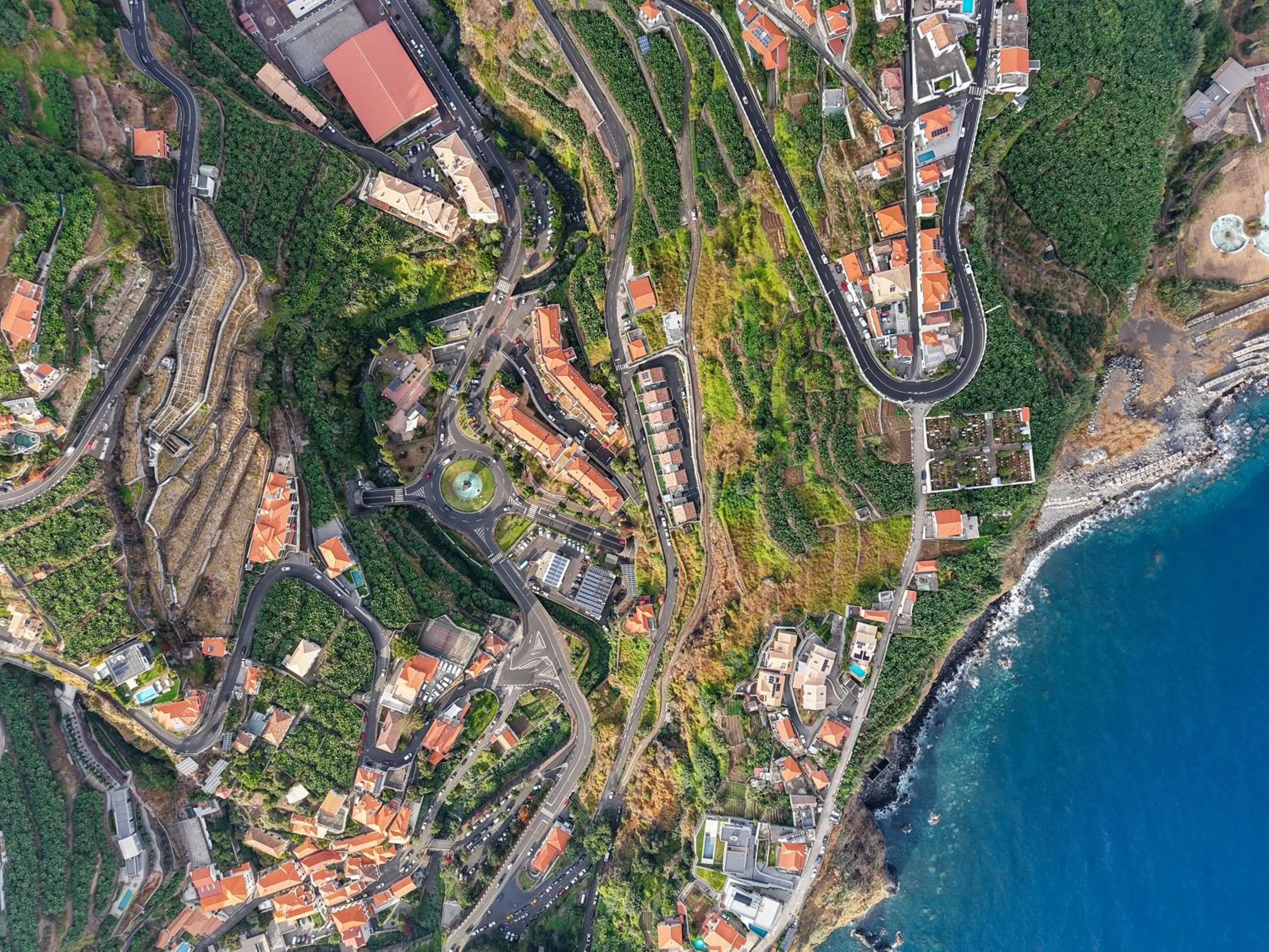 Sunny Ponta "Nomads' village"
