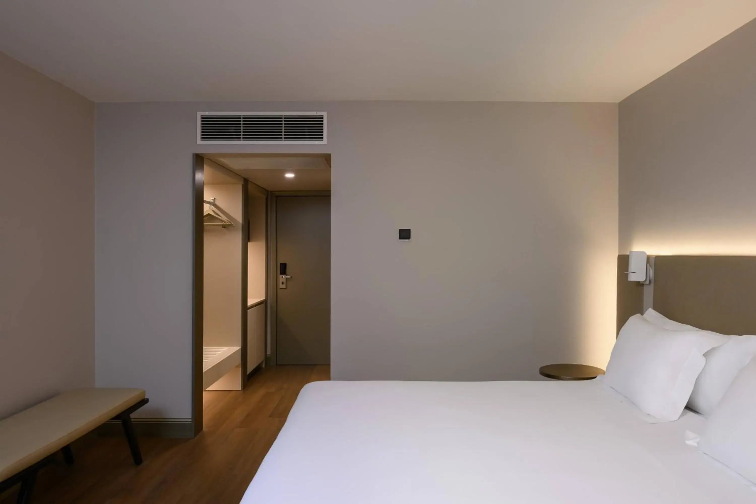 Bed in Hotel Coimbra Aeminium Affiliated by Meliá Bed in Hotel Coimbra Aeminium Affiliated by Meliá