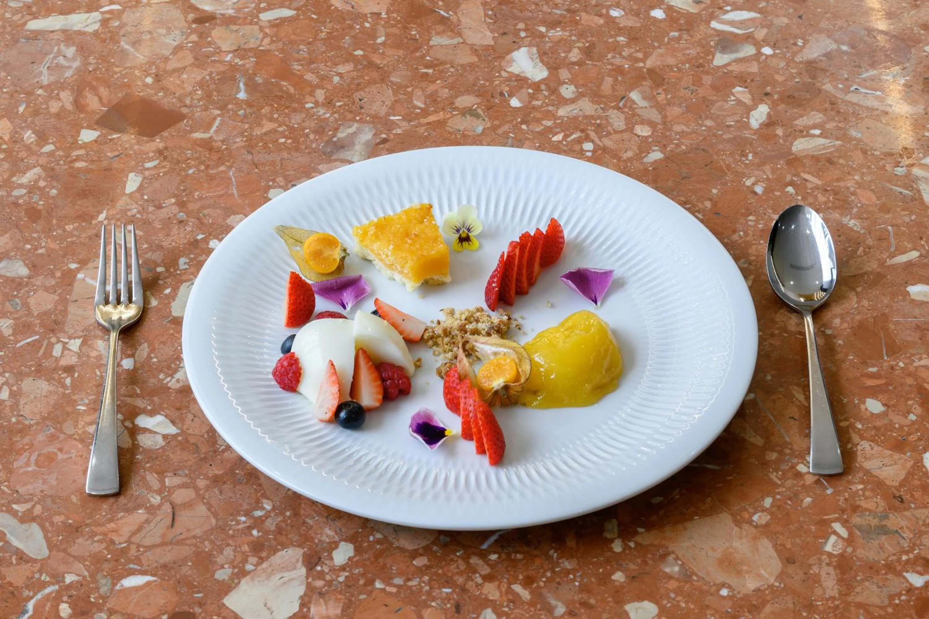 Restaurant/places to eat in Hotel Coimbra Aeminium, Affiliated by Meliá