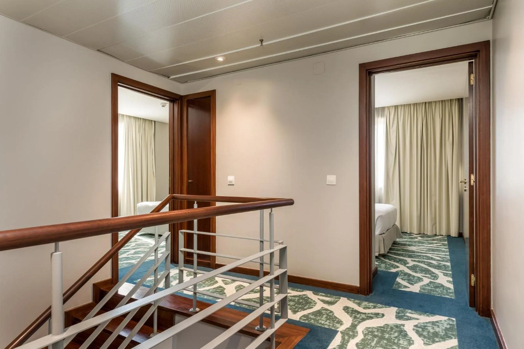 Photo of the whole room, Bed in Holiday Inn Porto Gaia by IHG