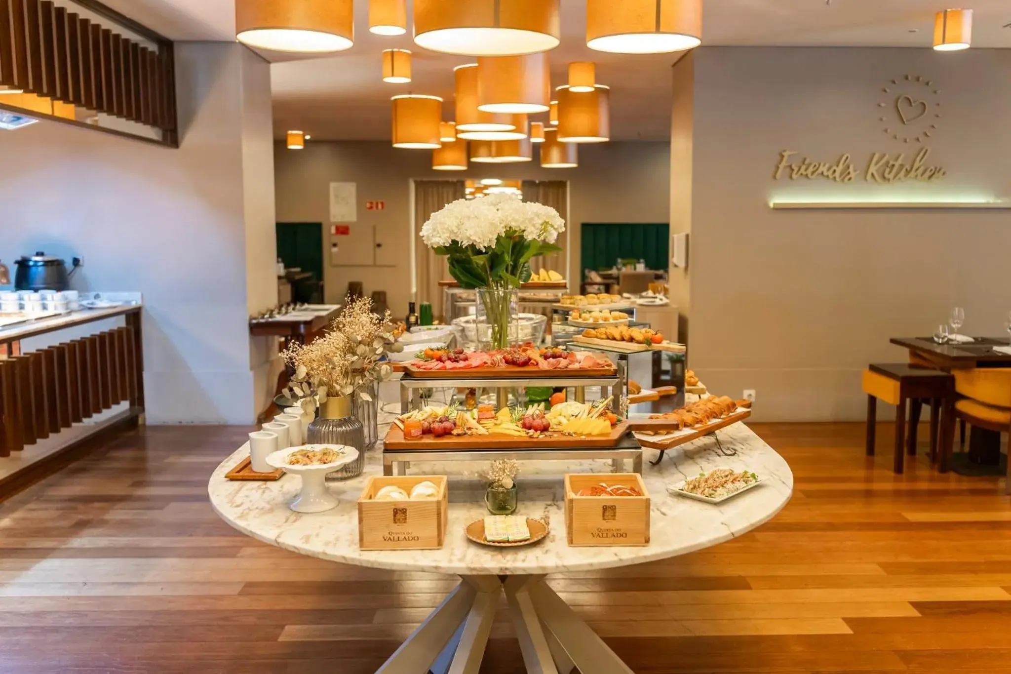 Restaurant/places to eat in Holiday Inn Porto Gaia by IHG Restaurant/places to eat in Holiday Inn Porto Gaia by IHG