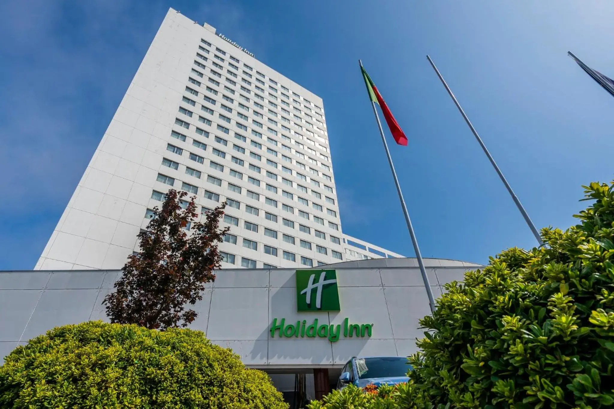 Property building in Holiday Inn Porto Gaia by IHG Property building in Holiday Inn Porto Gaia by IHG