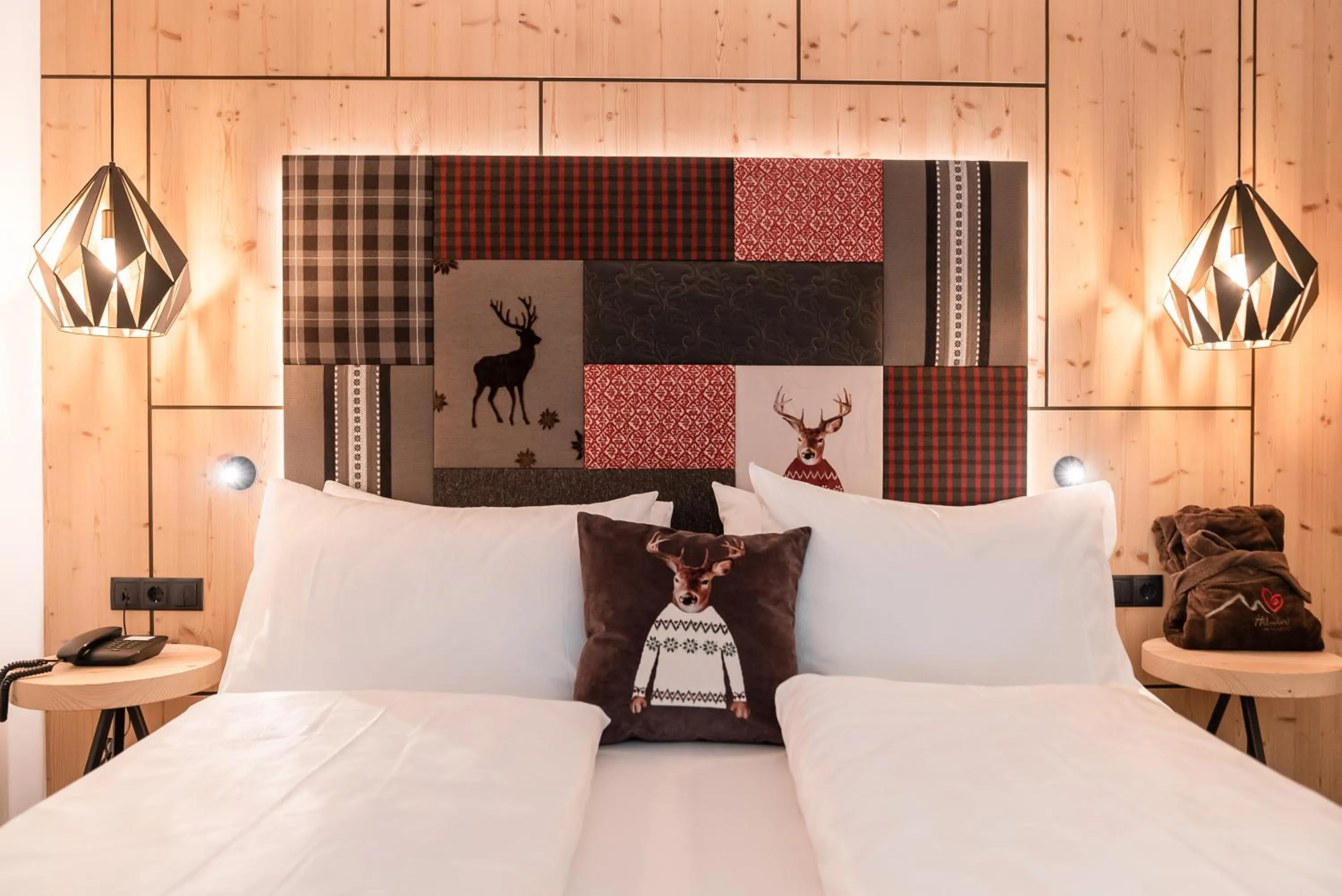 Helmhotel