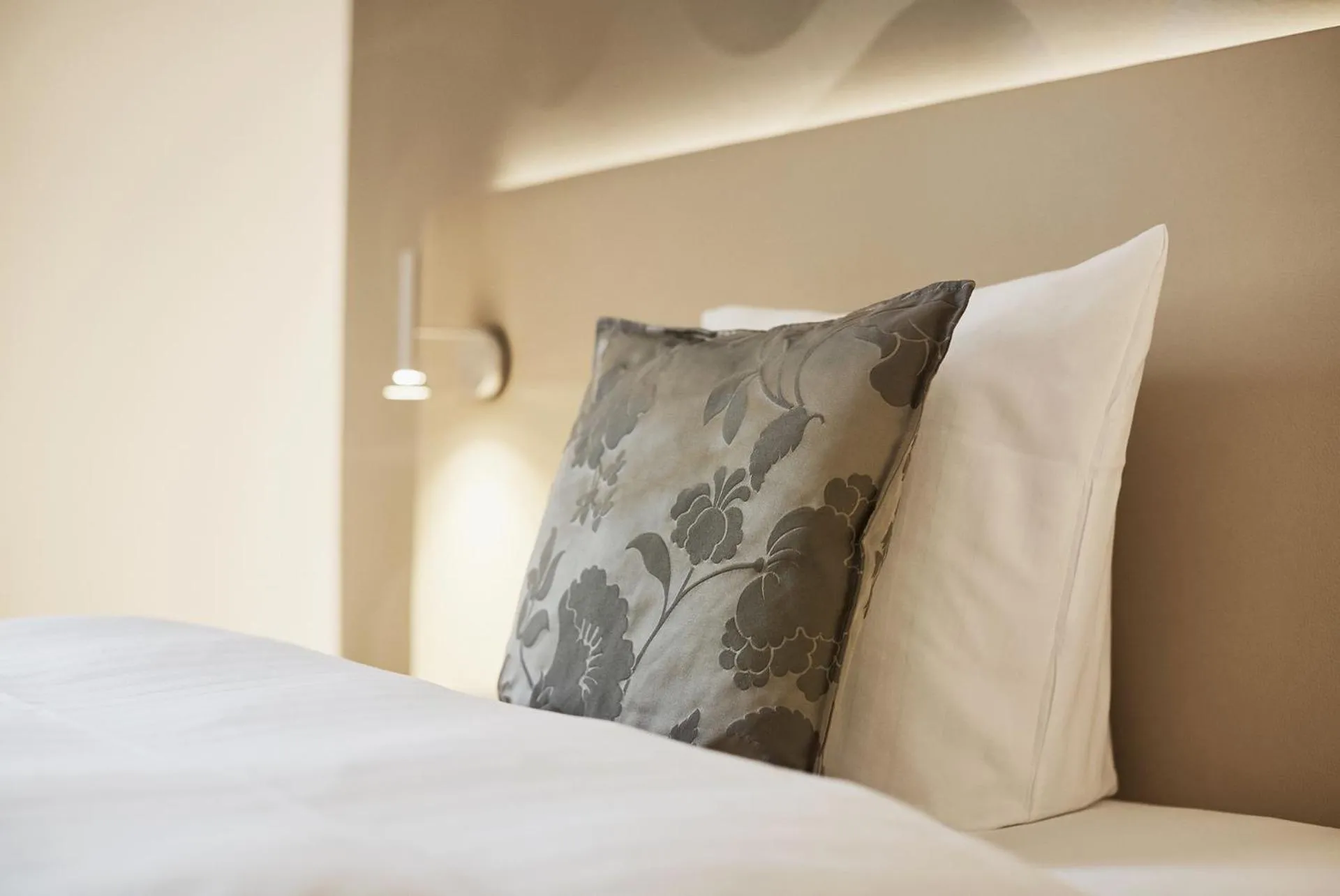 Decorative detail, Bed in Hotel Uzwil