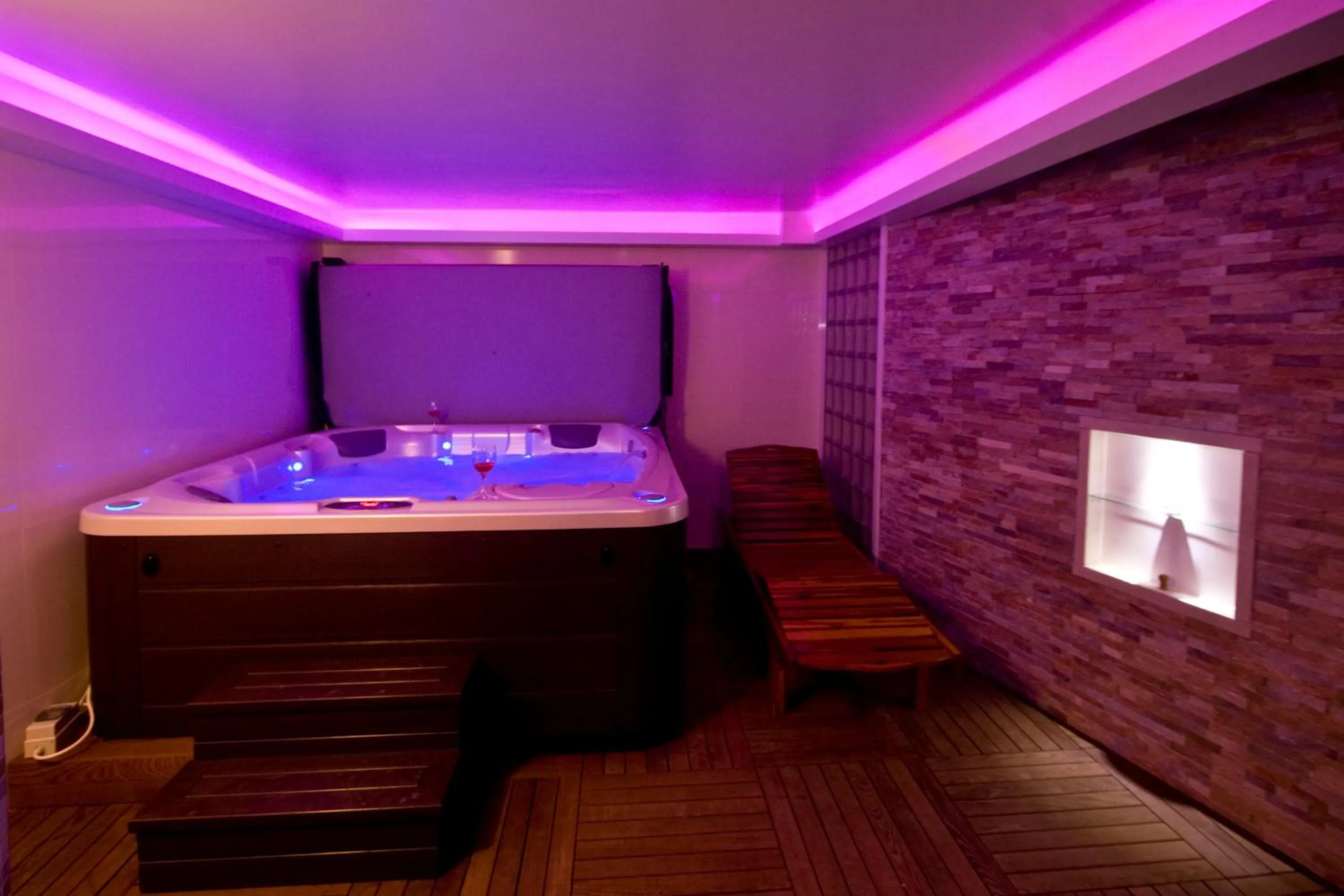 Spa and wellness centre/facilities in Rooms and Apartments Villa Dama