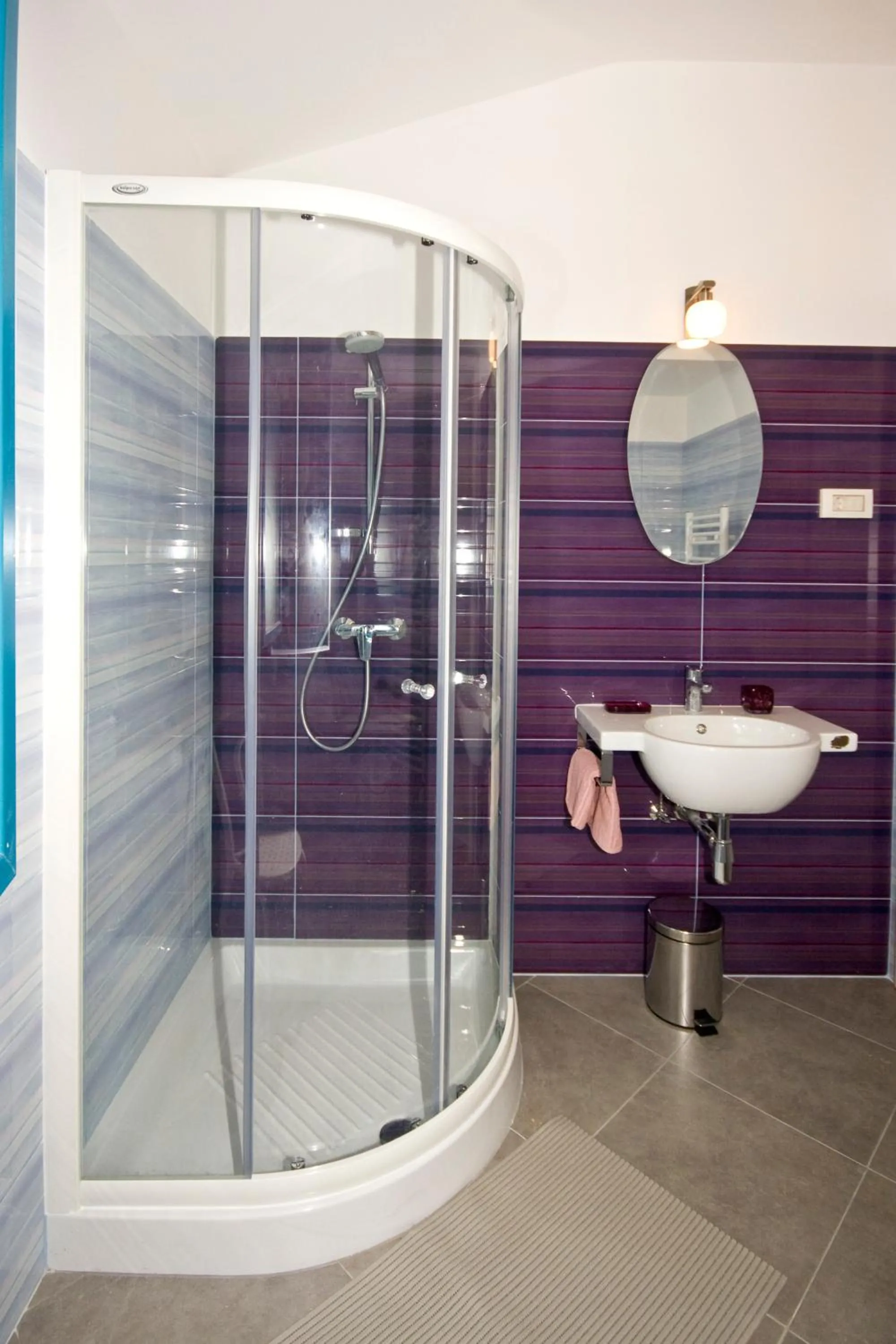 Bathroom in Rooms and Apartments Villa Dama