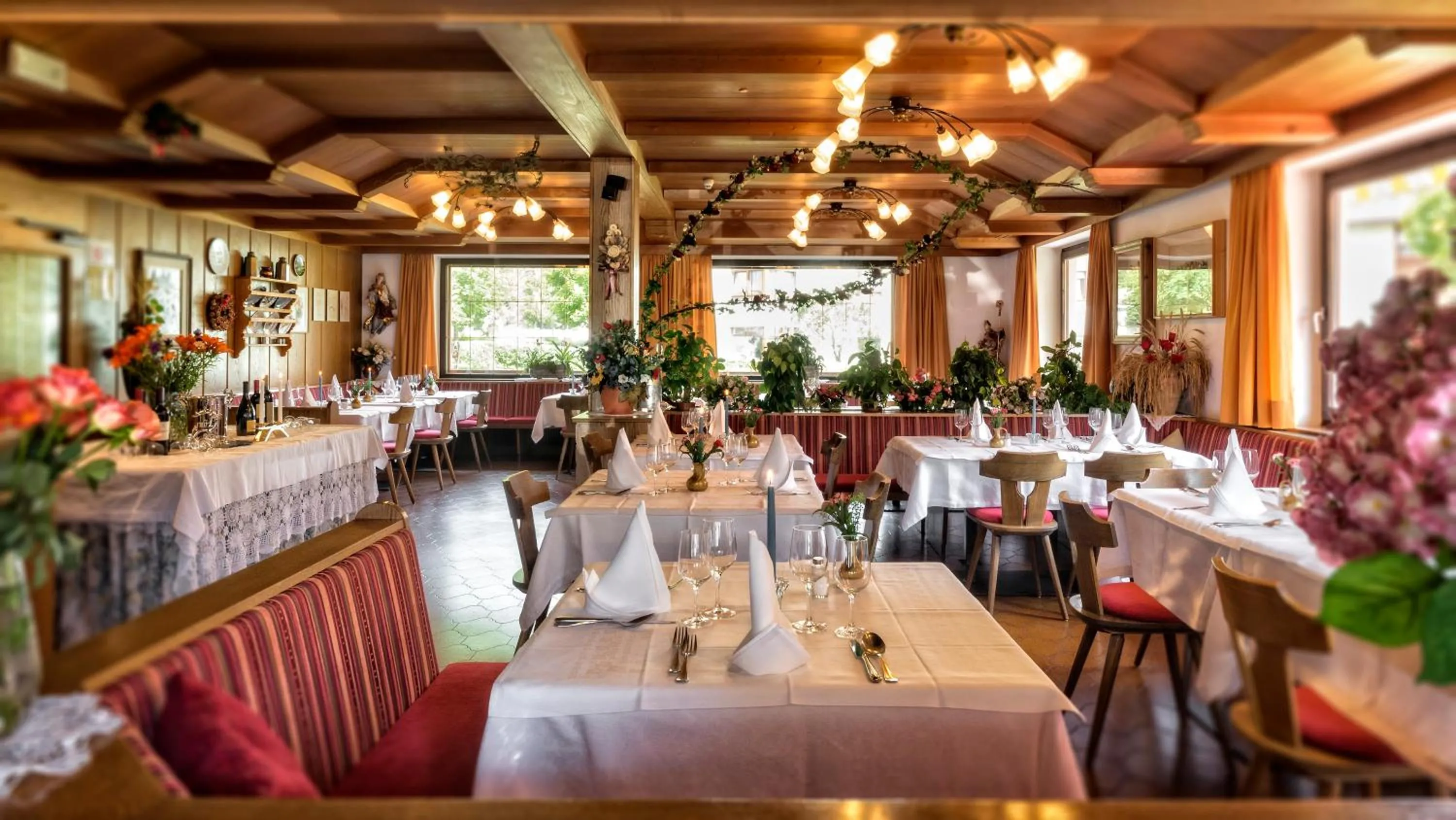 Restaurant/places to eat in Hotel Moritz