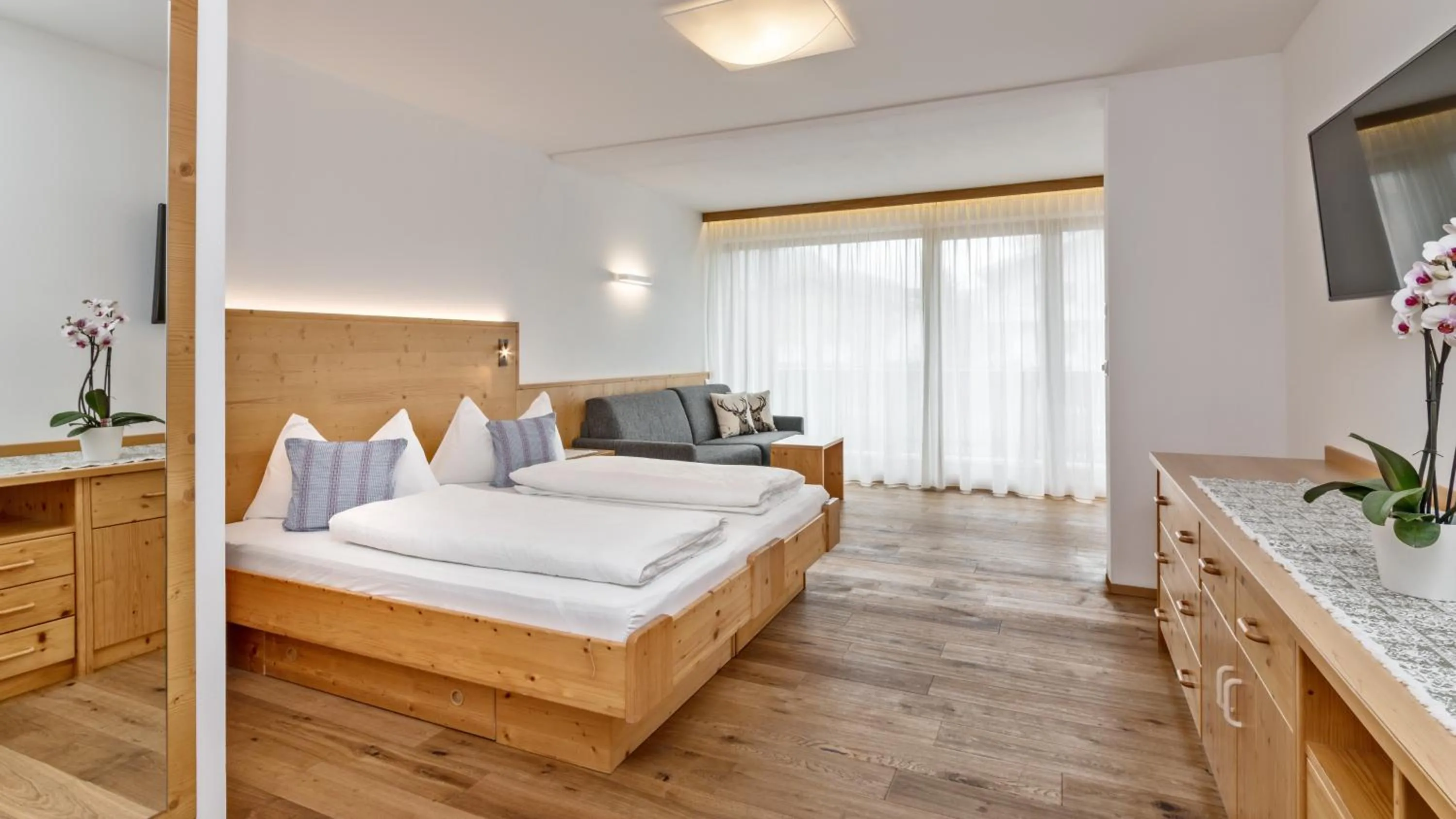 Living room, Bed in Hotel Moritz